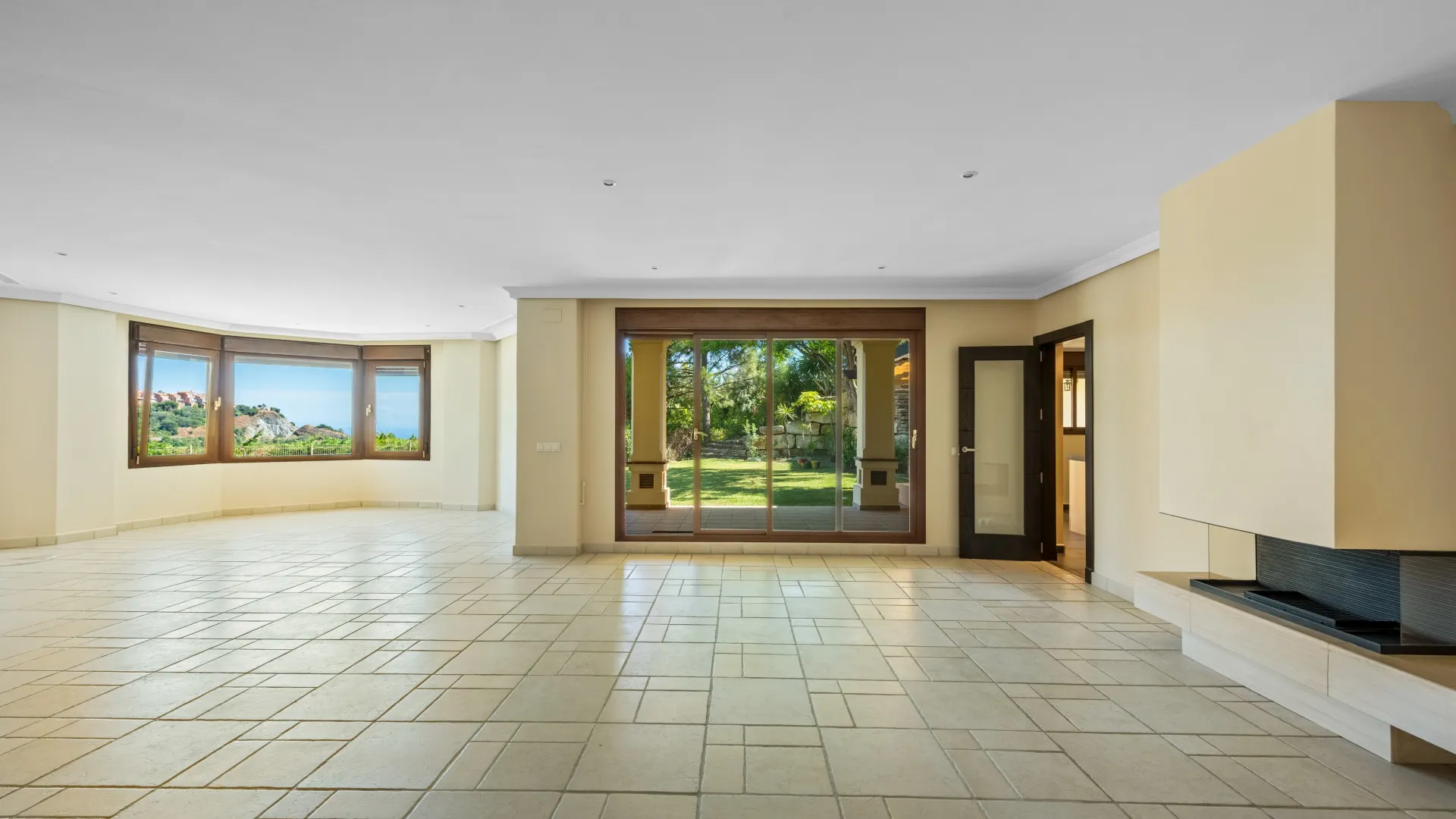 Villa for sale in Los Arqueros