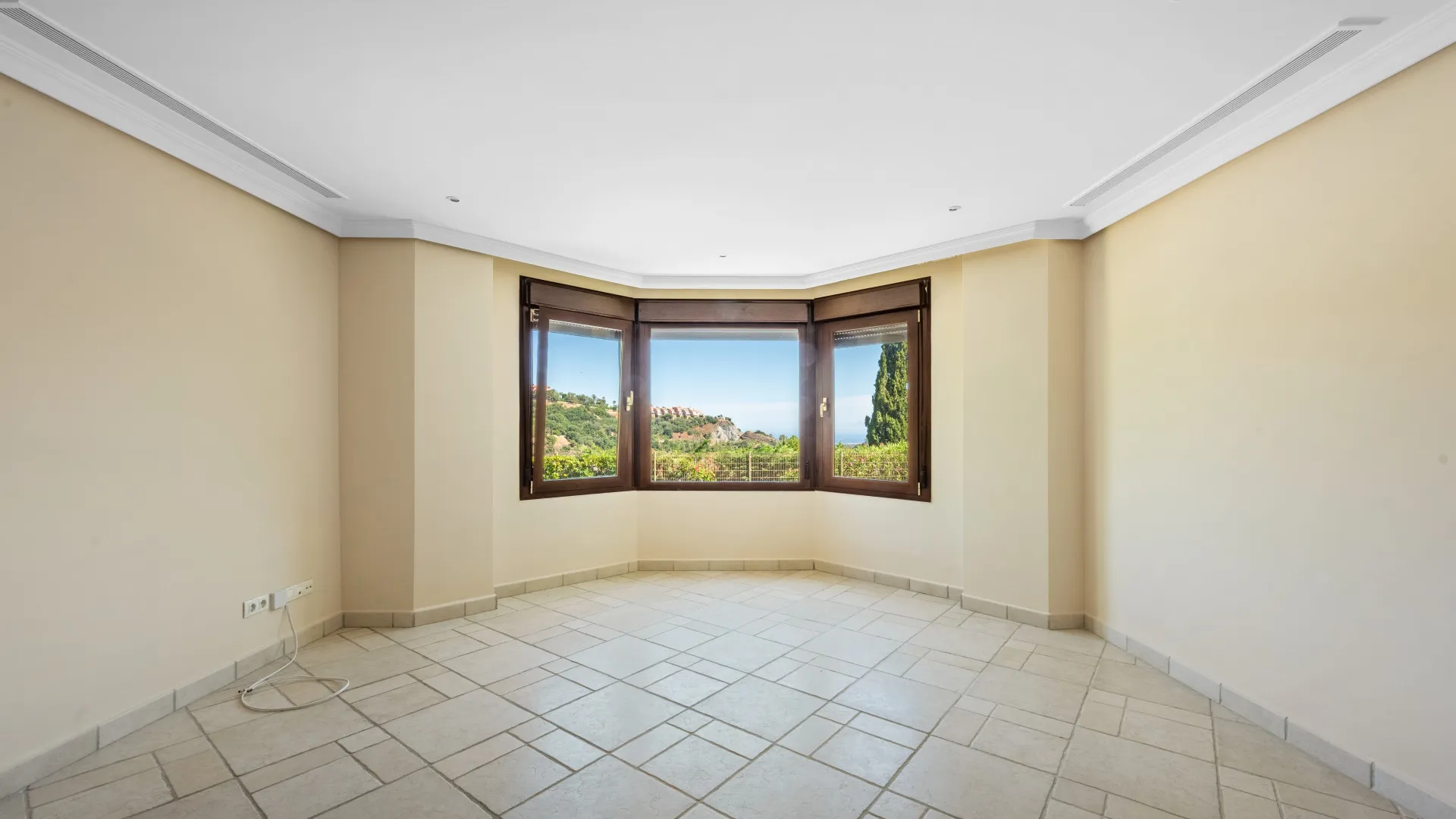 Villa for sale in Los Arqueros