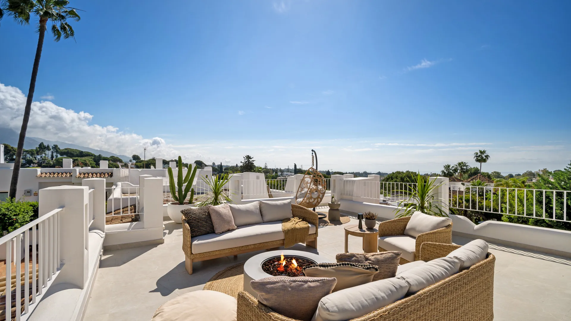 Se vende adosado en Azahara II con 4 dormitorios