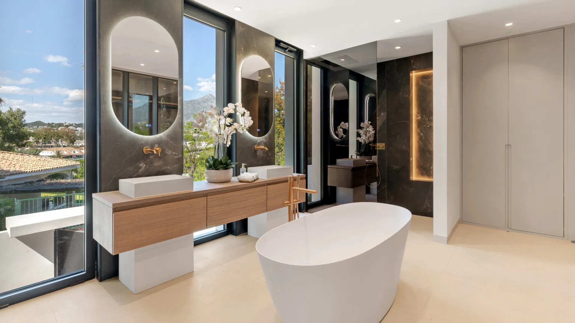 For sale Las Brisas 4 bedrooms villa