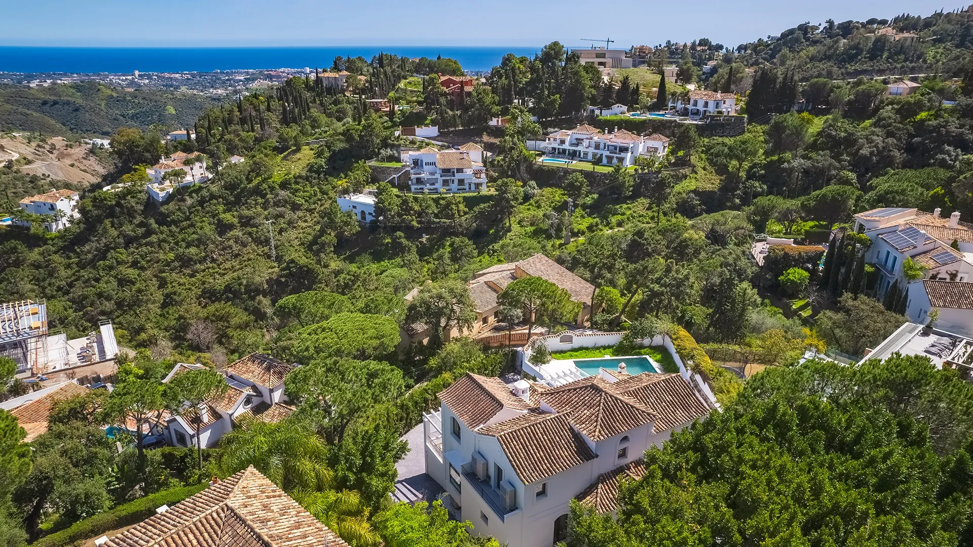 Comprar villa en El Madroñal de 5 dormitorios