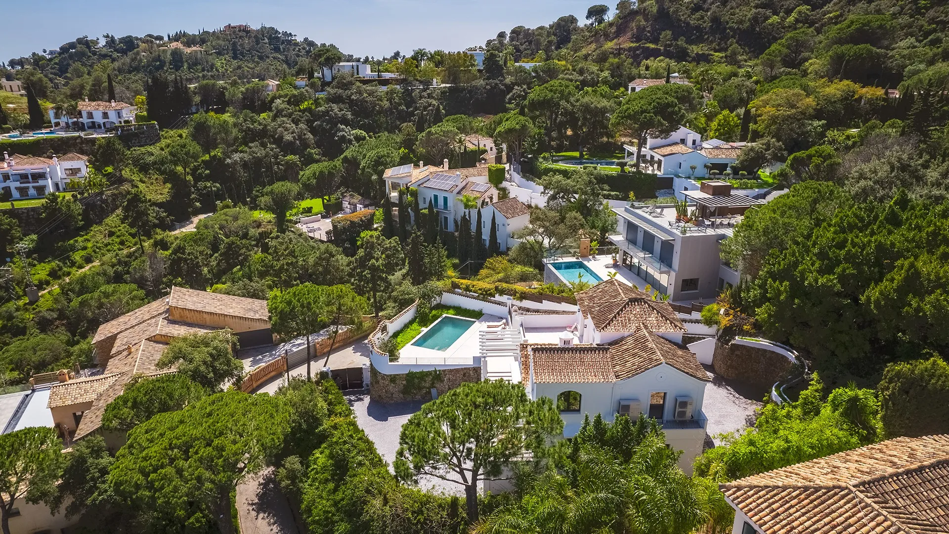 Comprar villa en El Madroñal de 5 dormitorios