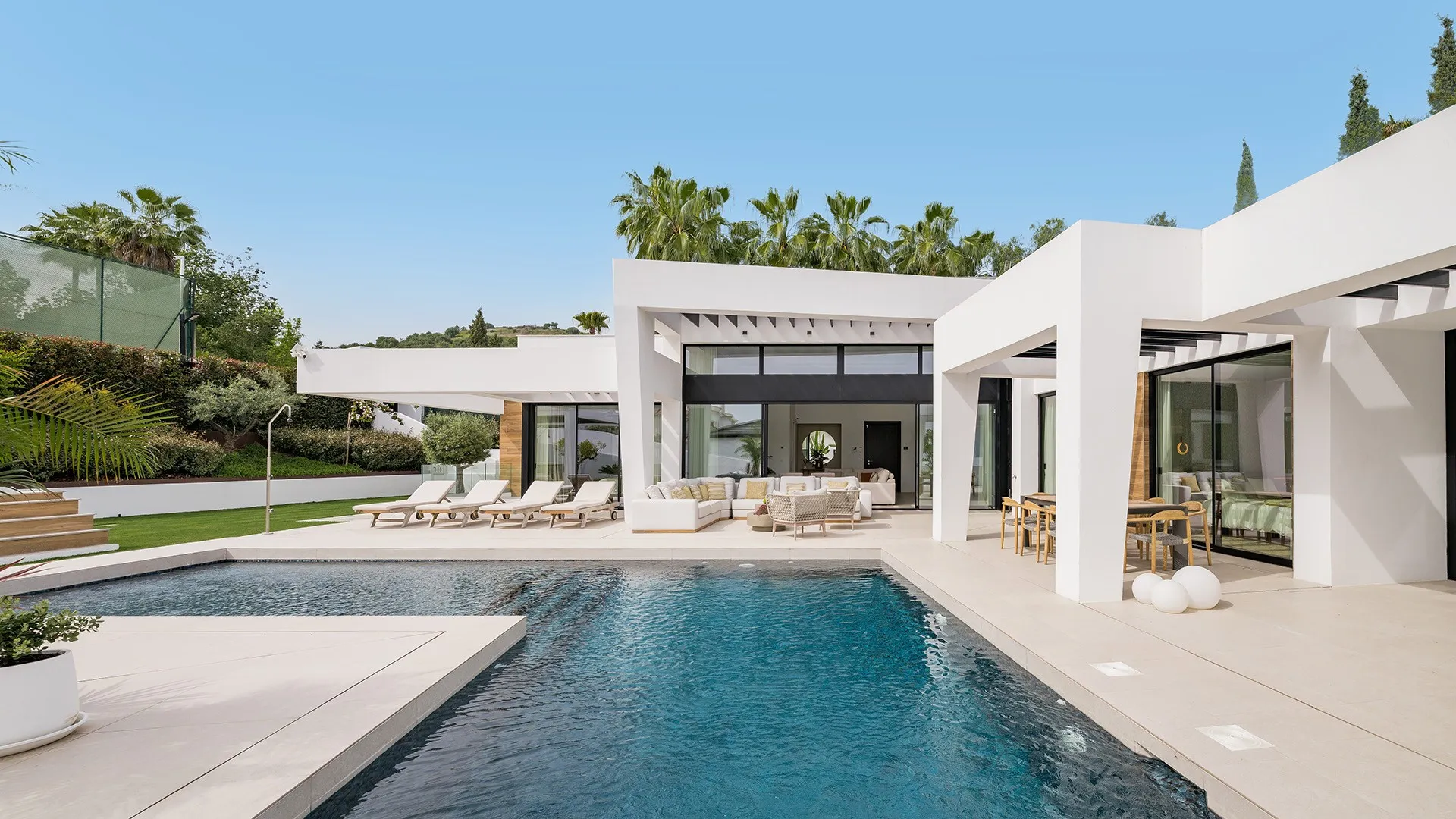 Los Naranjos Golf, villa a la venta de 6 dormitorios