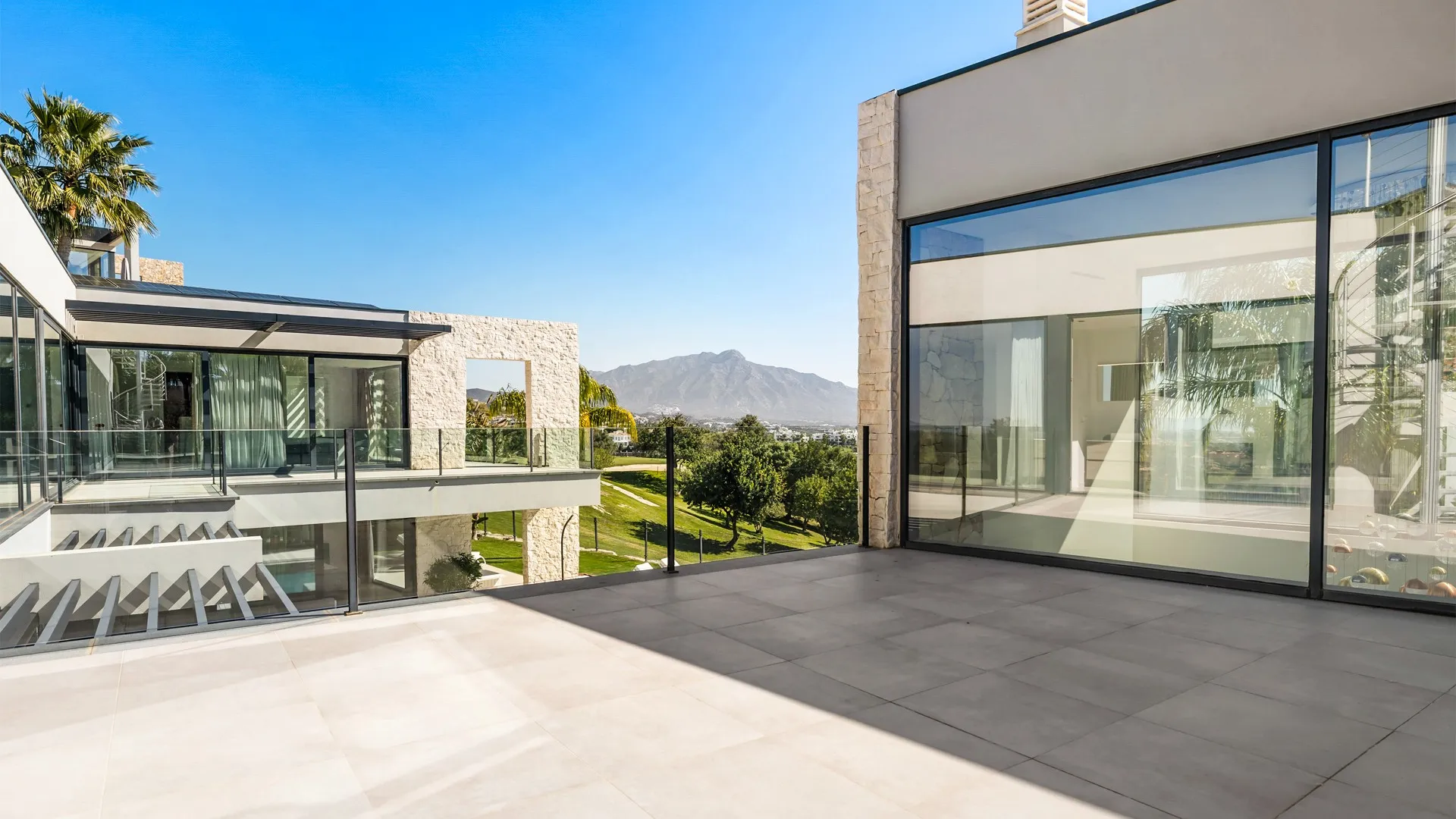 5 bedrooms La Alqueria villa for sale