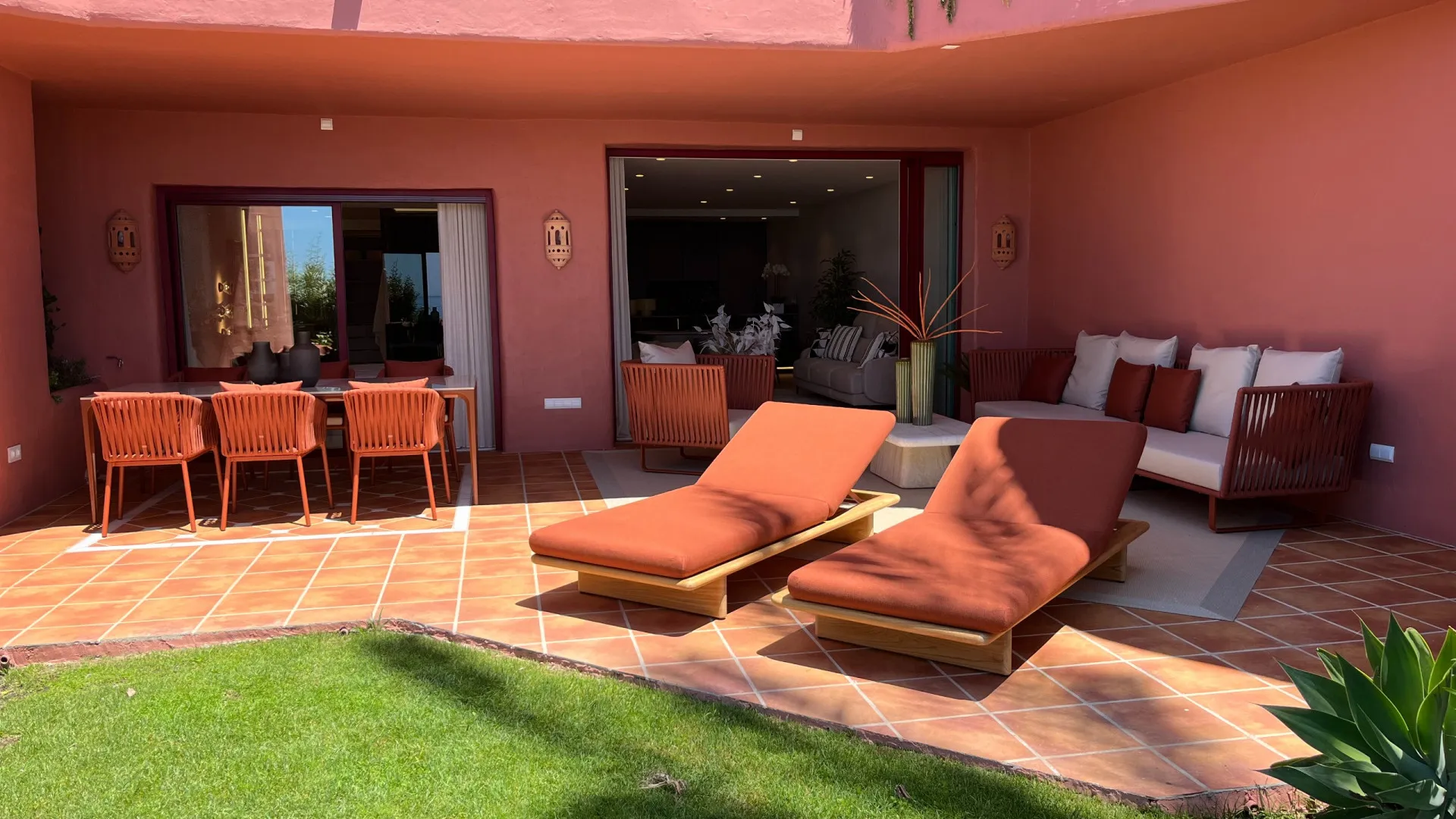 Apartamento planta baja de 3 dormitorios en venta en Almenara Beach