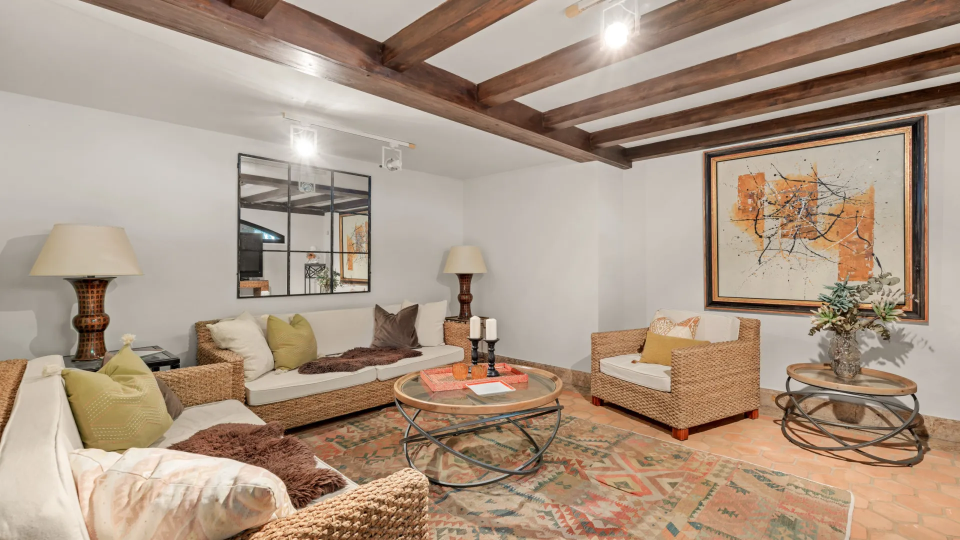 Villa en venta con 8 dormitorios en Guadalmina Baja