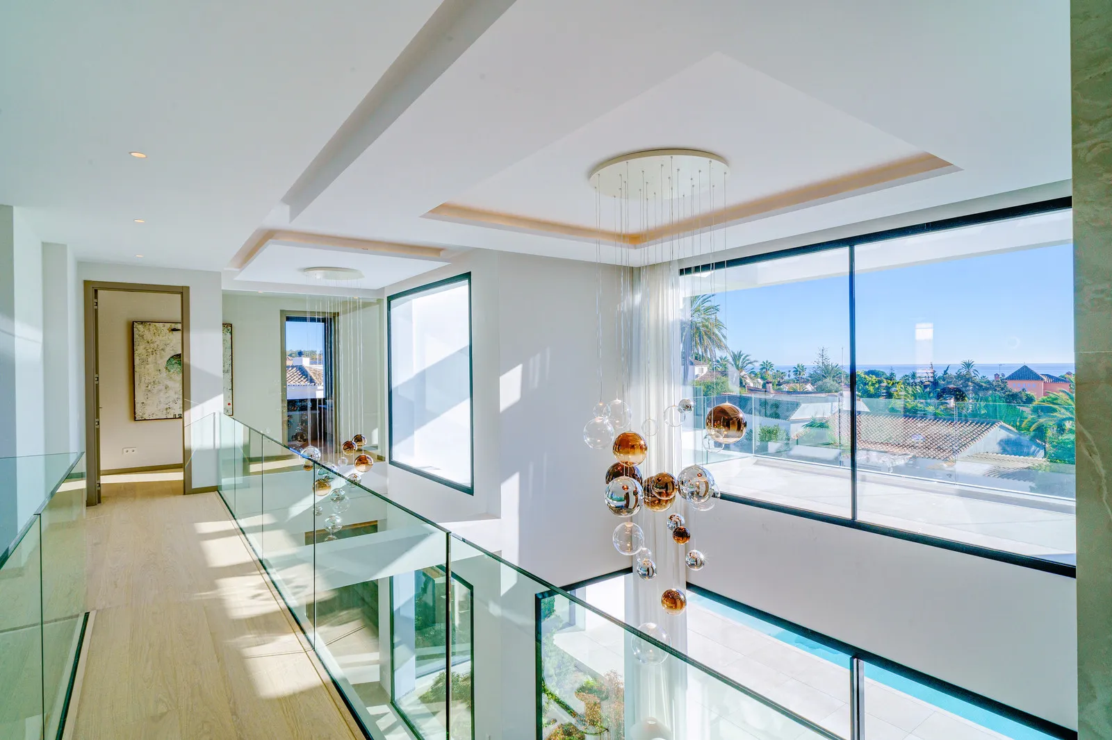 Marbesa 5 bedrooms villa for sale