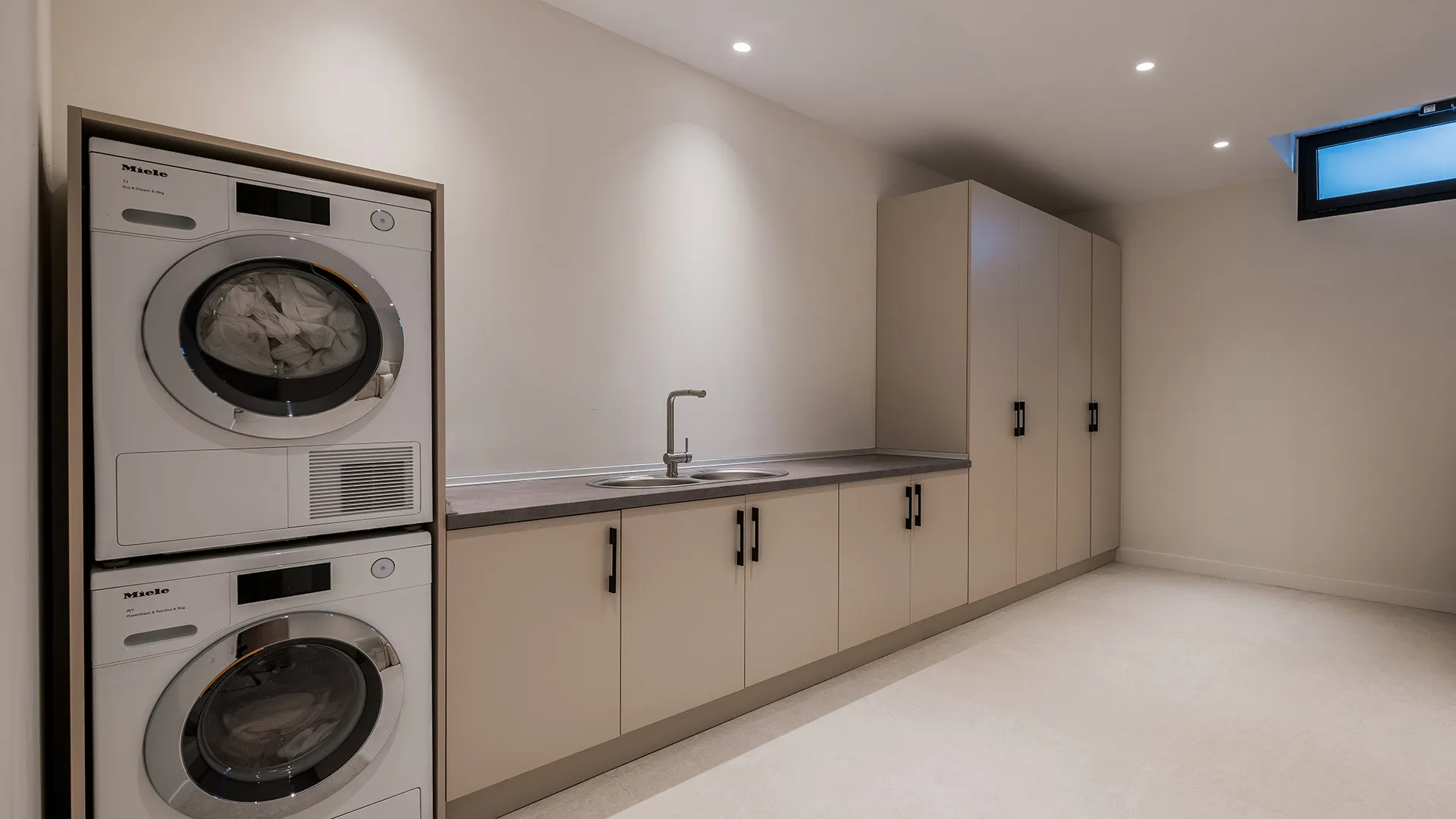 Los Monteros 6 bedrooms villa for sale