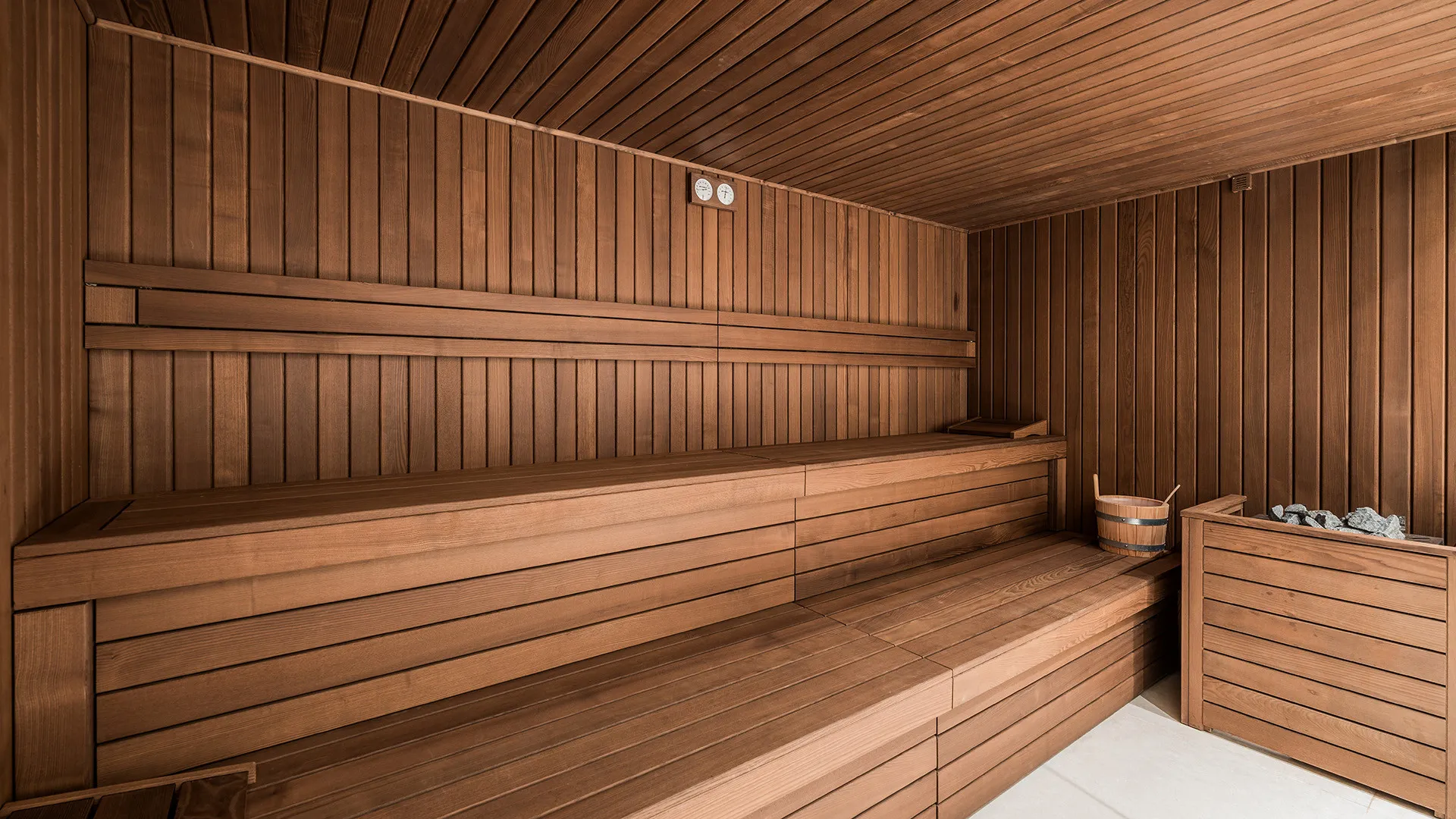 Los Monteros 6 bedrooms villa for sale