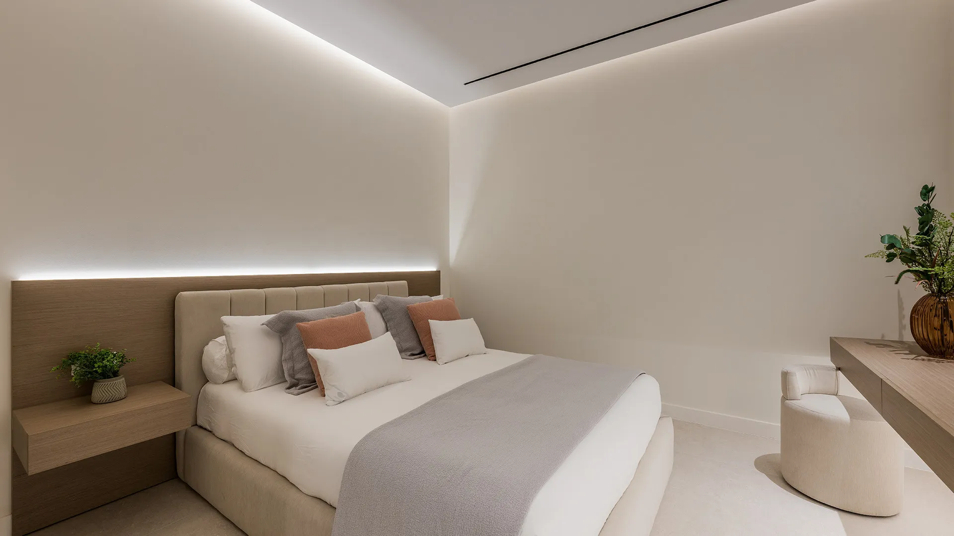 Los Monteros 6 bedrooms villa for sale