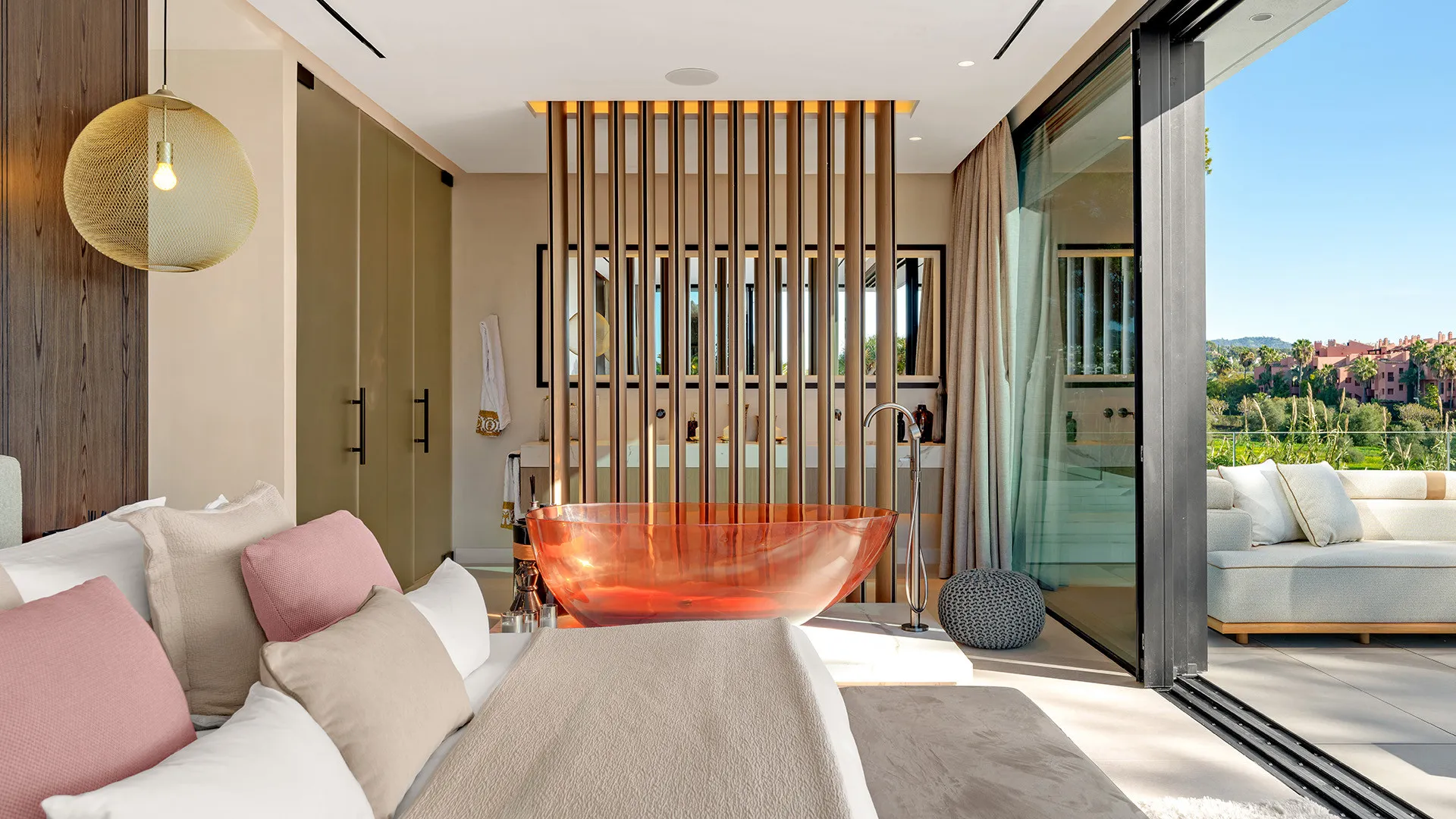 Los Monteros 6 bedrooms villa for sale