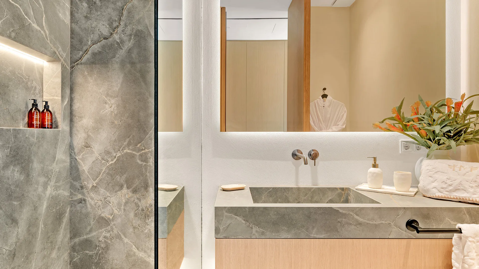 Los Monteros 6 bedrooms villa for sale