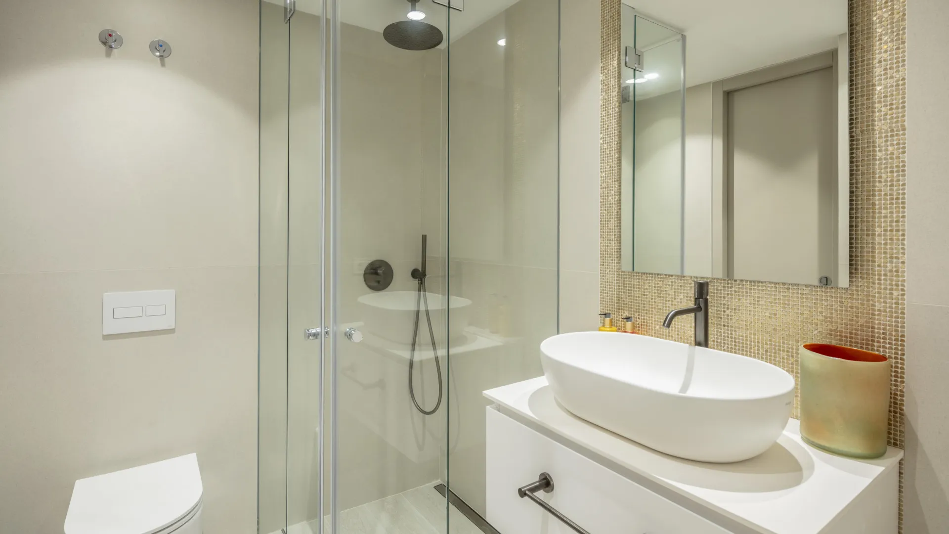 Ground floor apartment with 3 bedrooms for sale in Marina Puente Romano