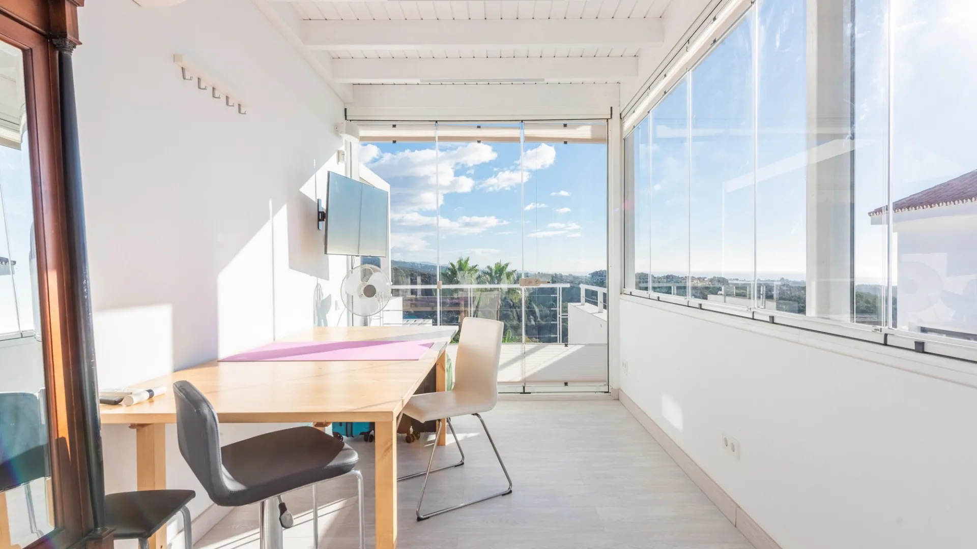 Villa en venta en Las Lomas de Nueva Andalucia