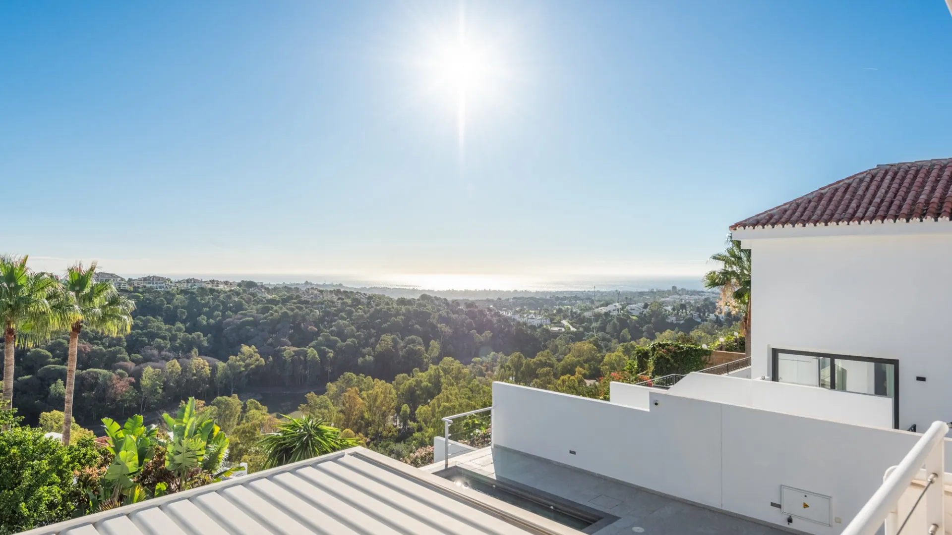 Villa en venta en Las Lomas de Nueva Andalucia