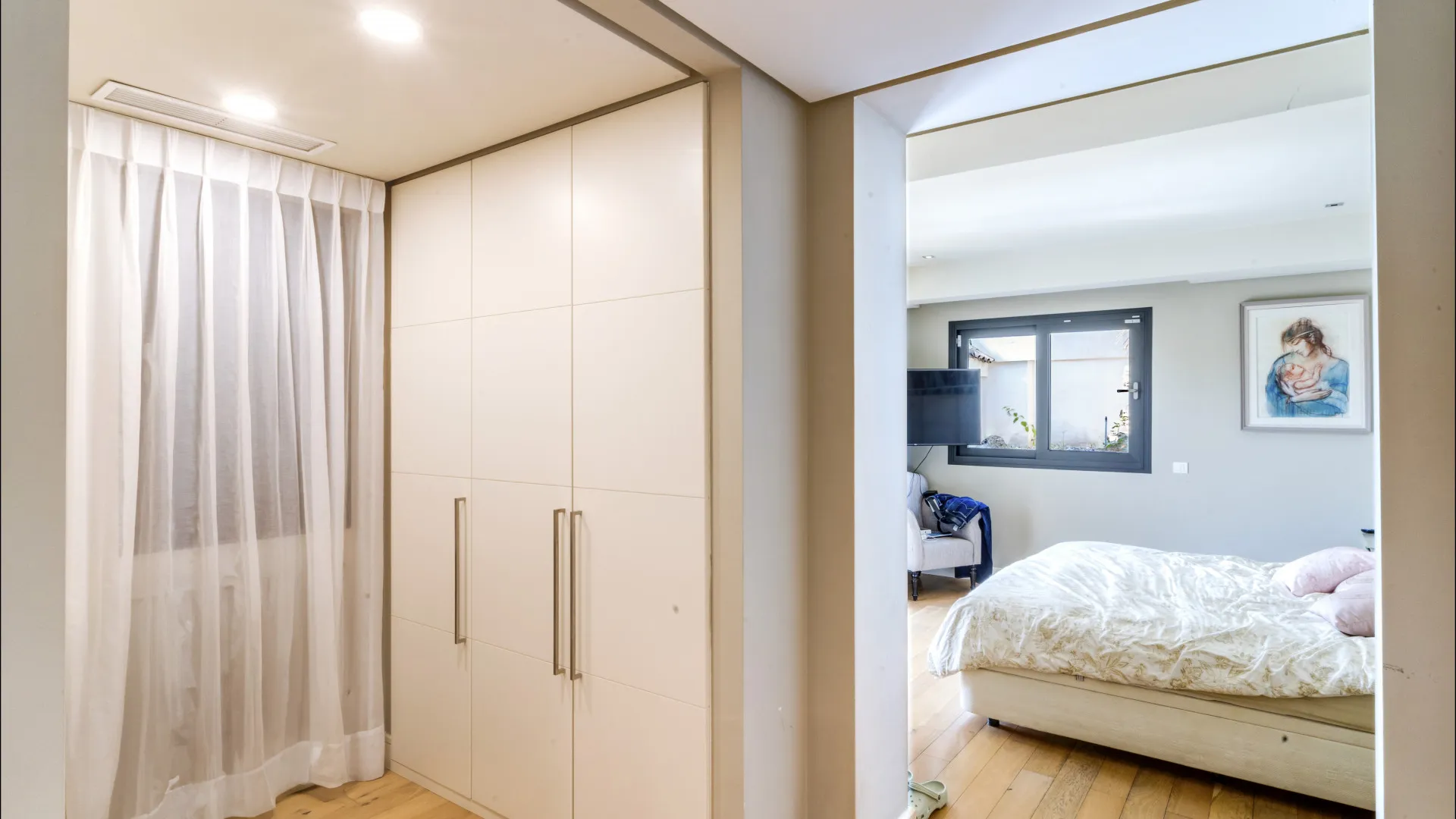 5 bedrooms villa for sale in Lomas de Magna Marbella