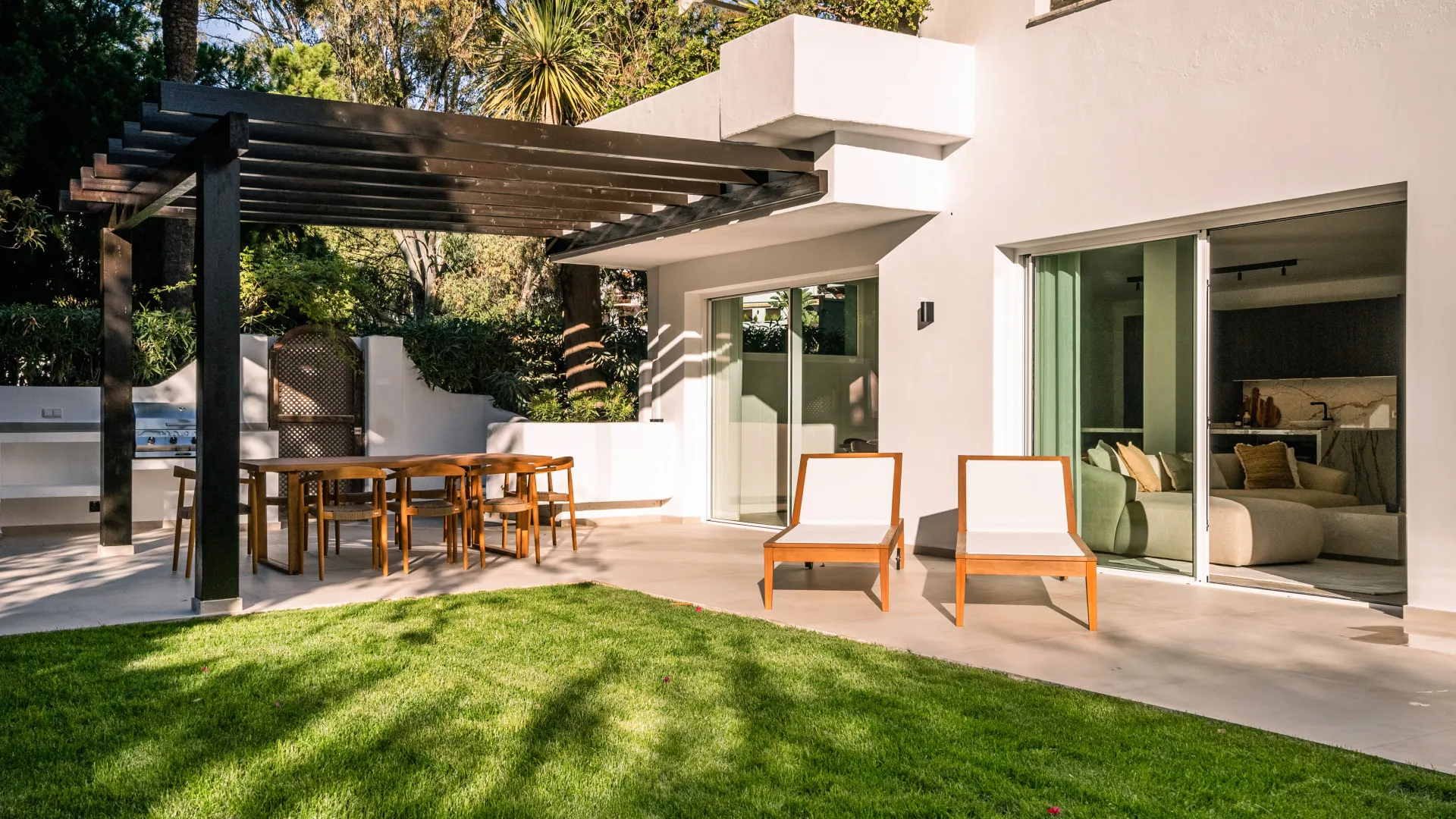 Apartamento planta baja en venta en Kings Hills con 4 dormitorios