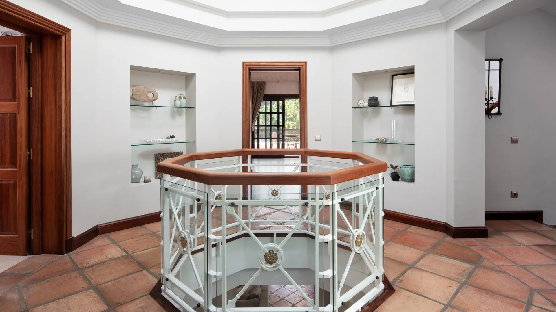 Villa en venta en Balcones de Sierra Blanca con 6 dormitorios