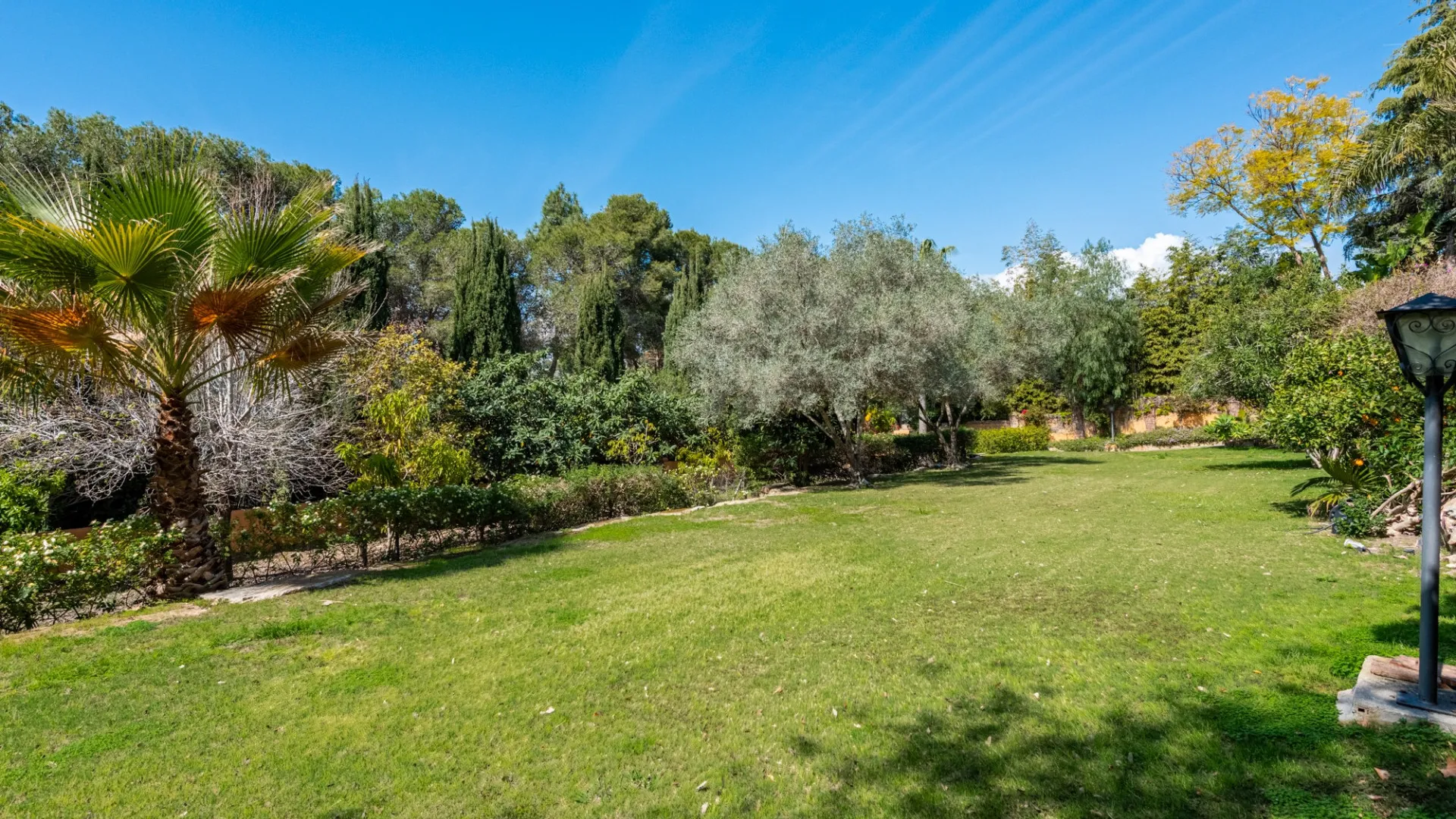 Paraiso Medio, villa con 4 dormitorios a la venta