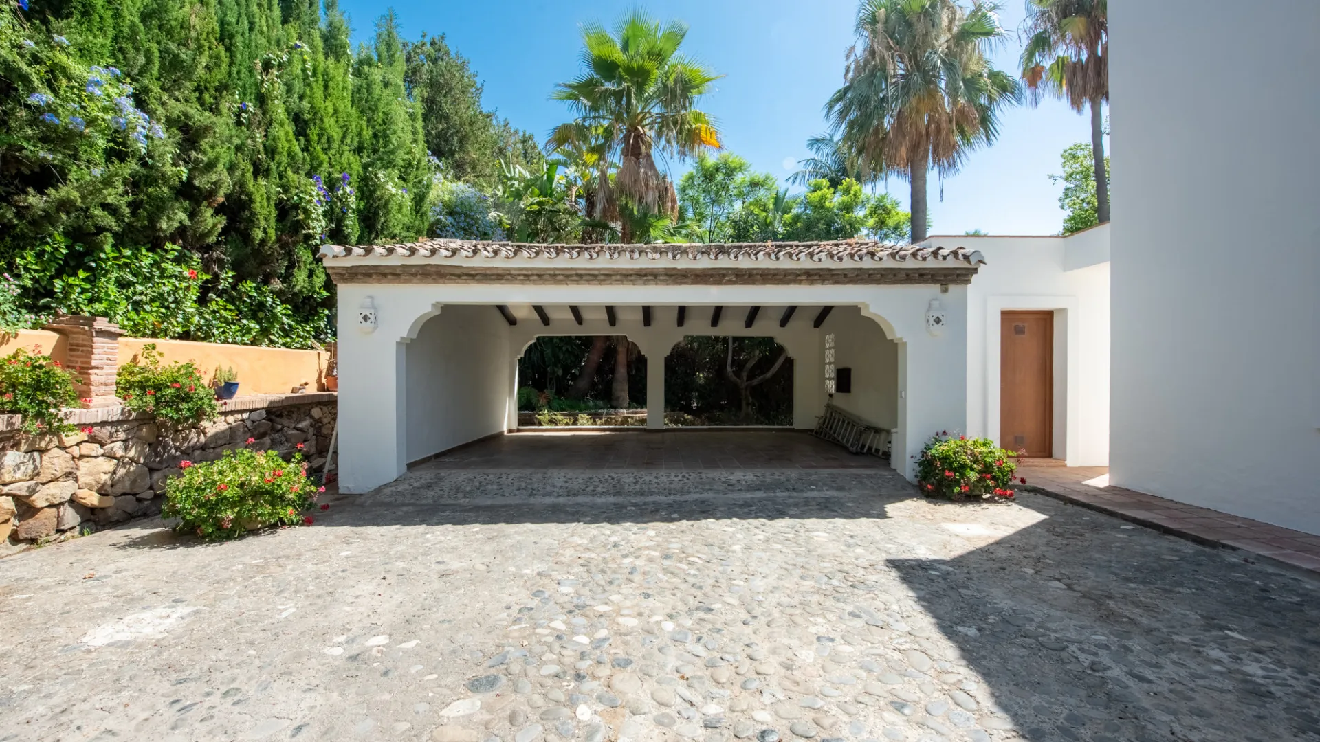 Paraiso Medio, villa con 4 dormitorios a la venta