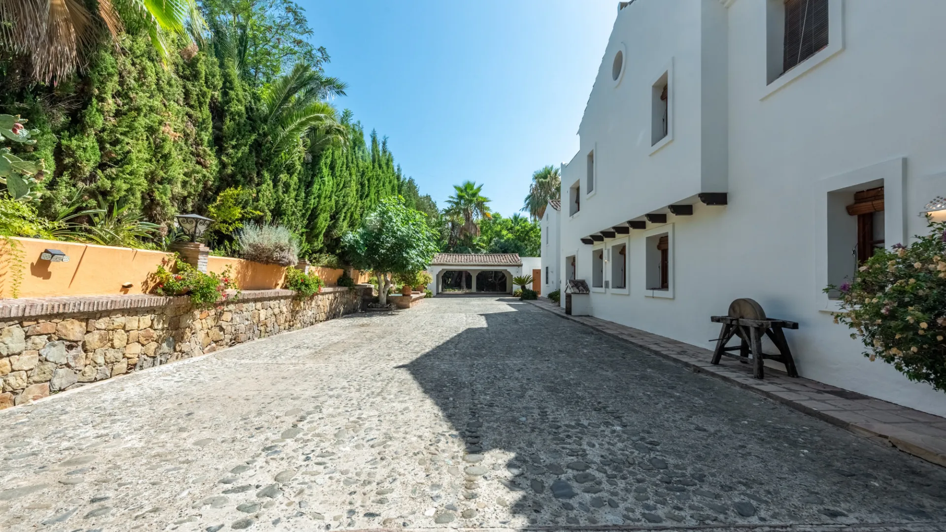 Paraiso Medio, villa con 4 dormitorios a la venta