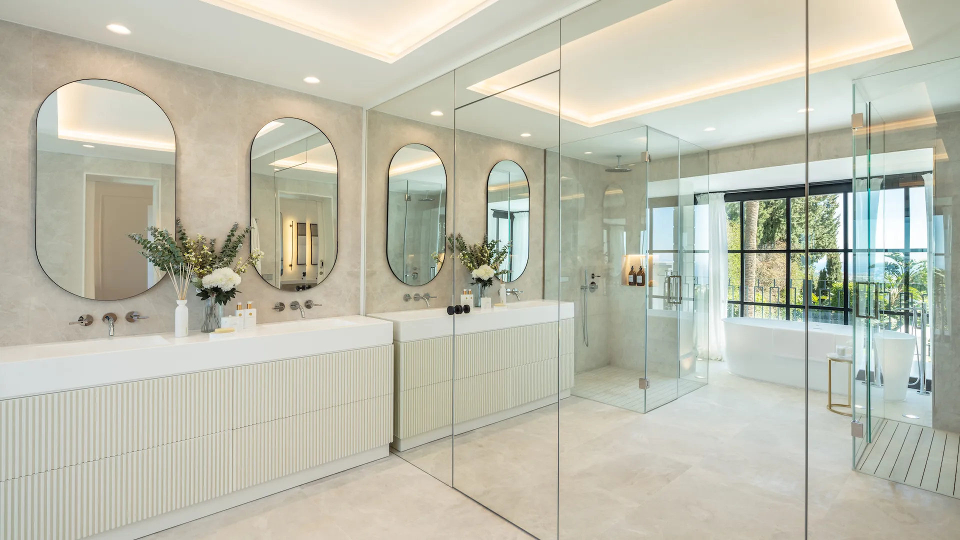 Villa de 6 dormitorios en venta en Sierra Blanca