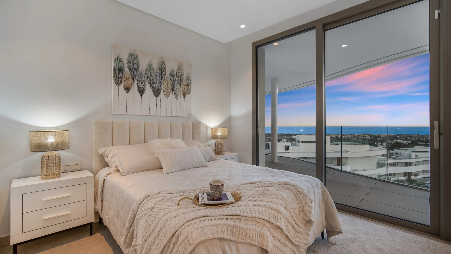 Apartamento a la venta en The View Marbella con 3 dormitorios