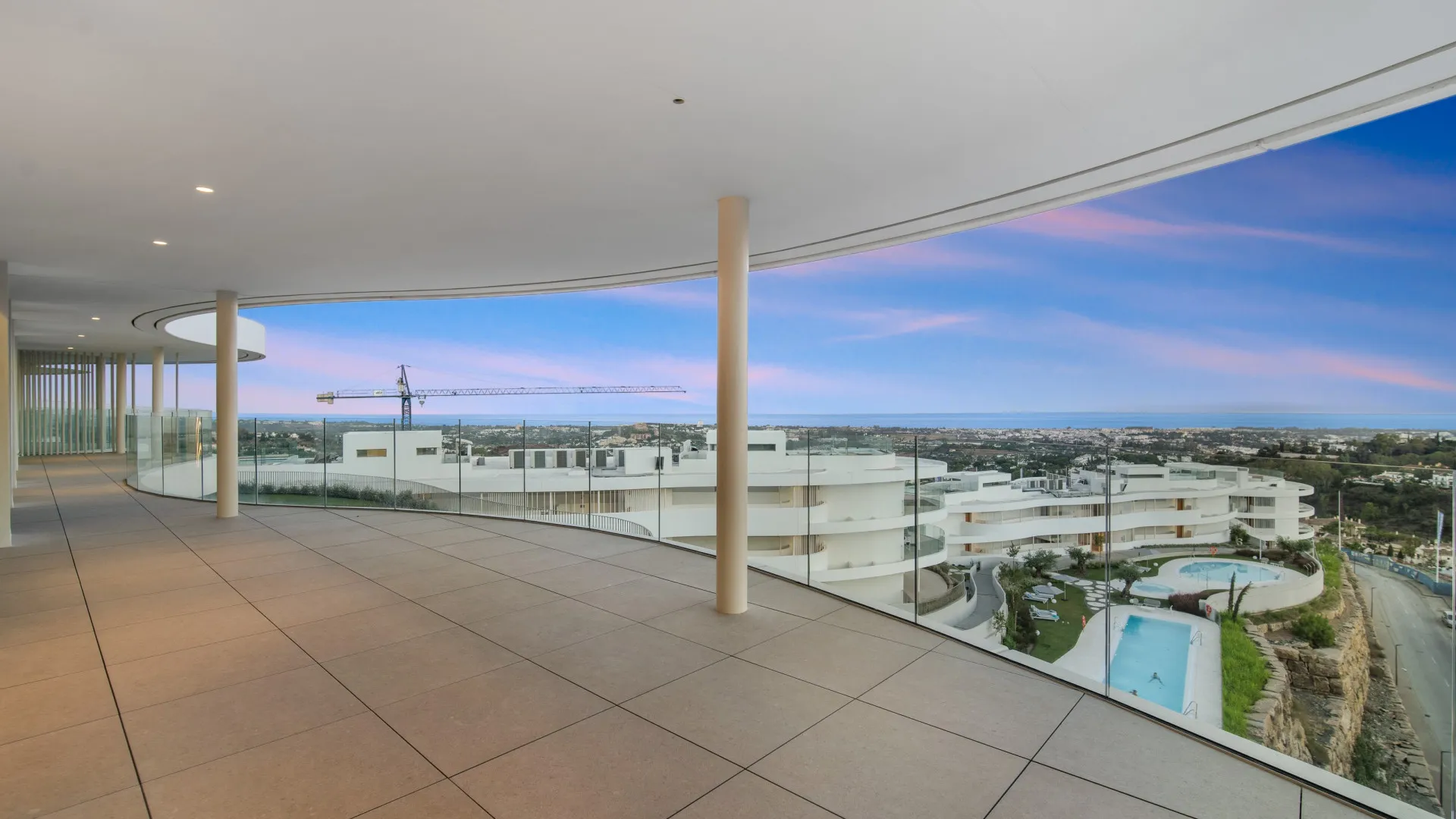 Apartamento a la venta en The View Marbella con 3 dormitorios