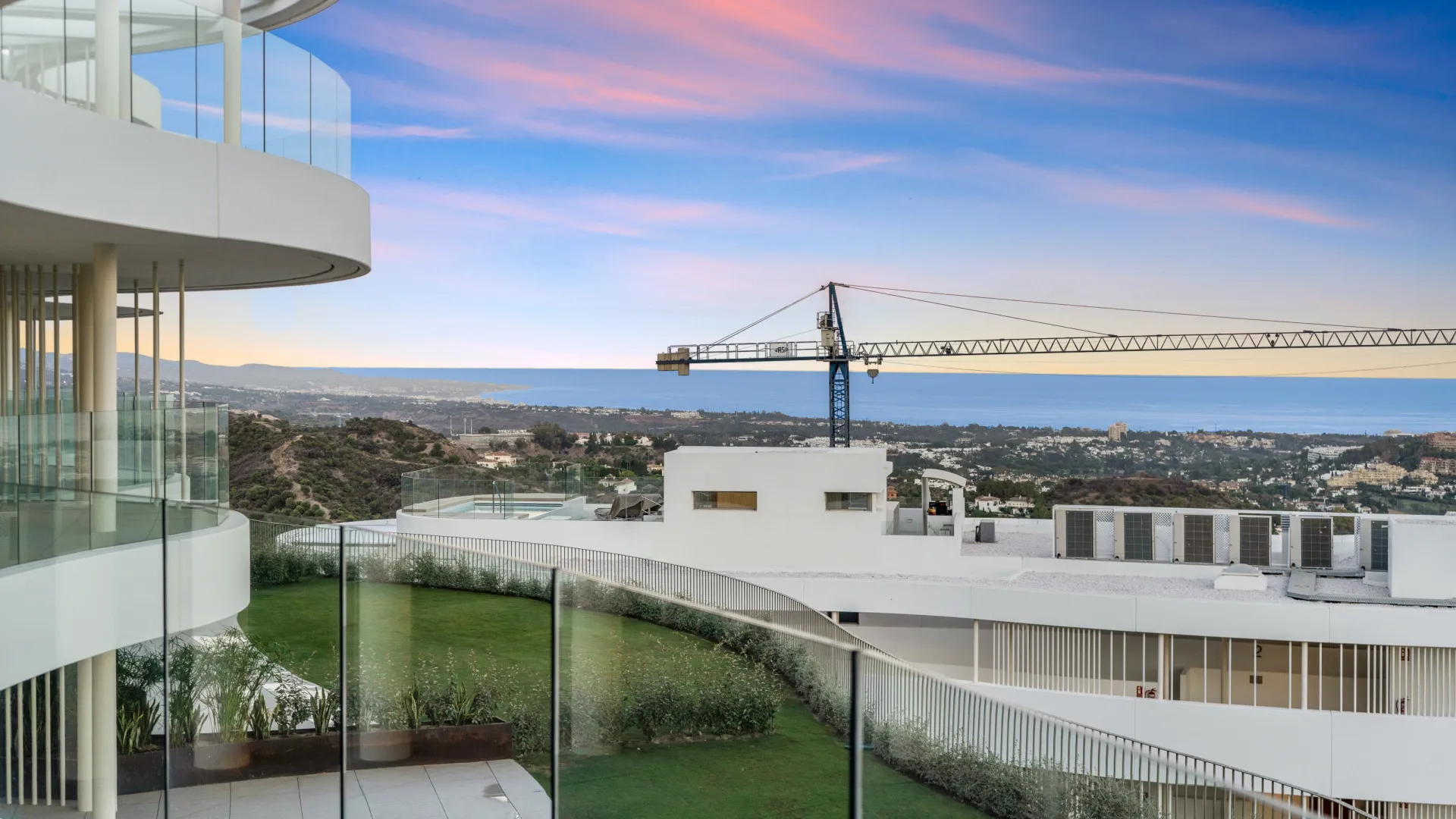 Apartamento a la venta en The View Marbella con 3 dormitorios