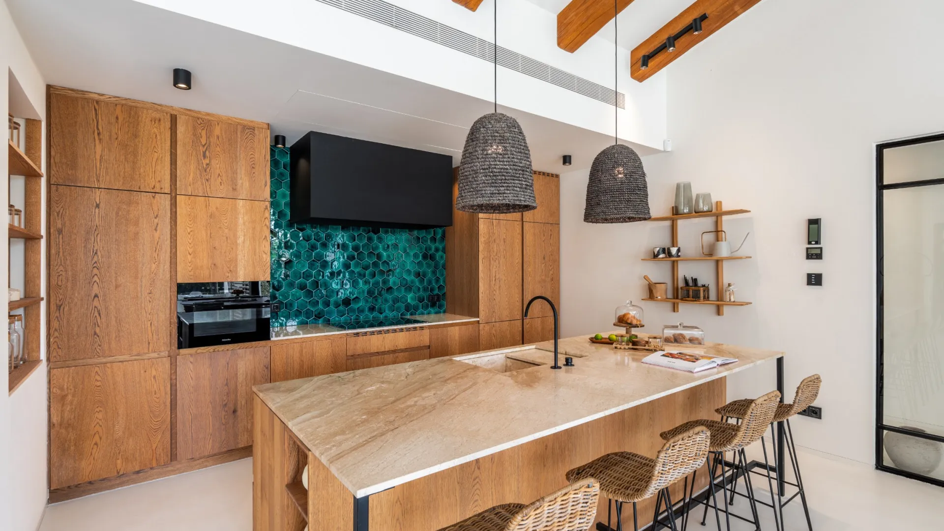 Los Naranjos Golf, villa de 5 dormitorios en venta