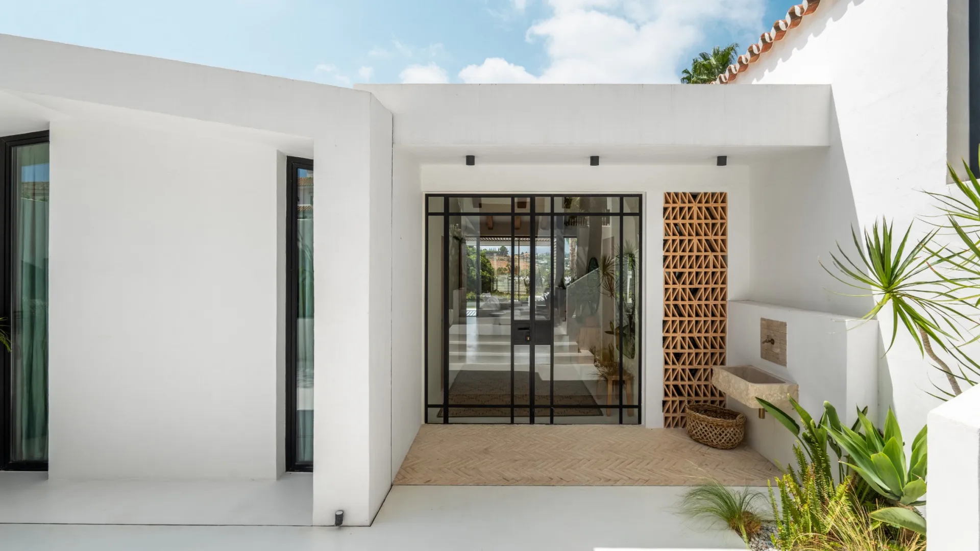 Los Naranjos Golf, villa de 5 dormitorios en venta