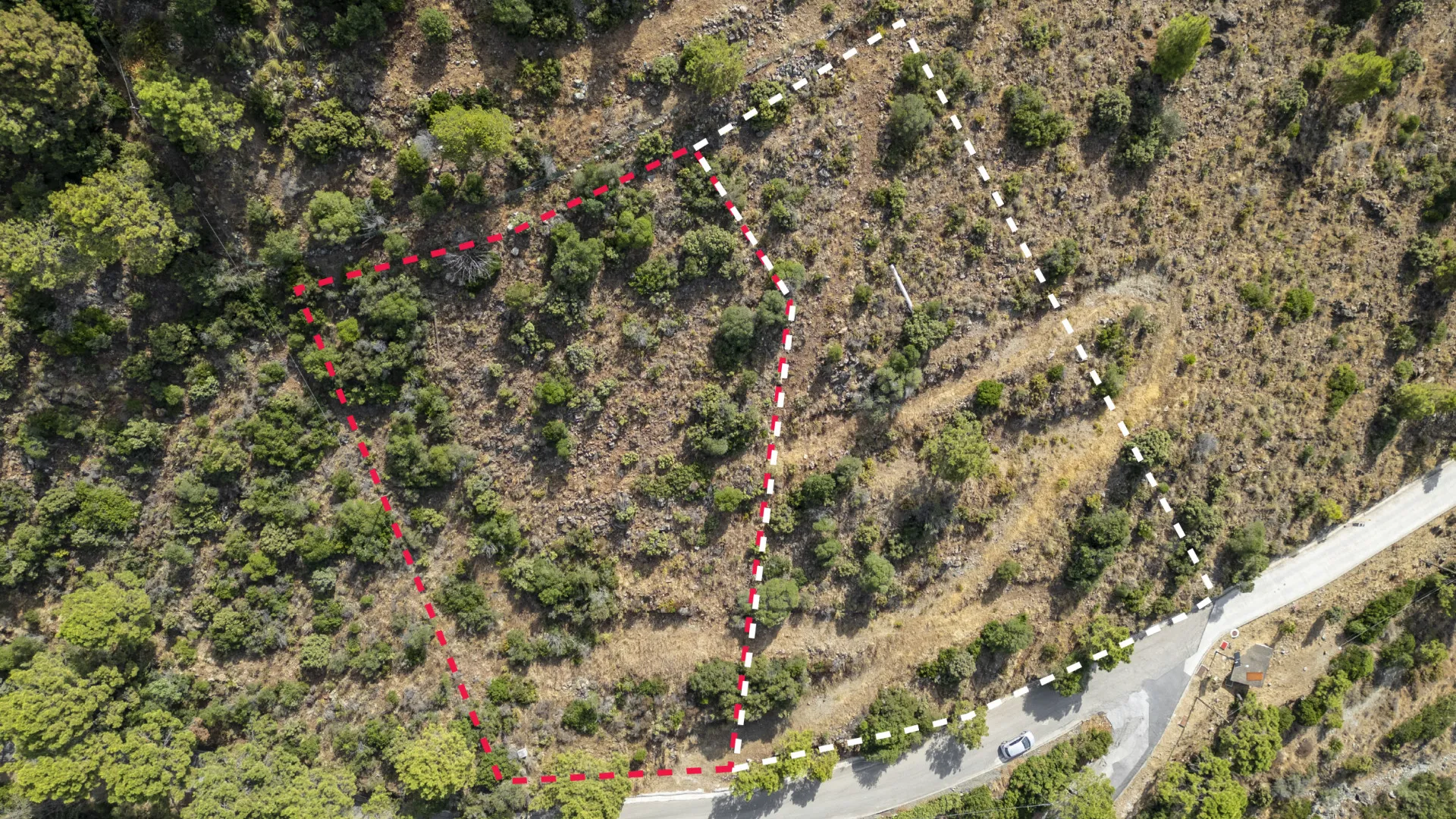 El Madroñal plot for sale