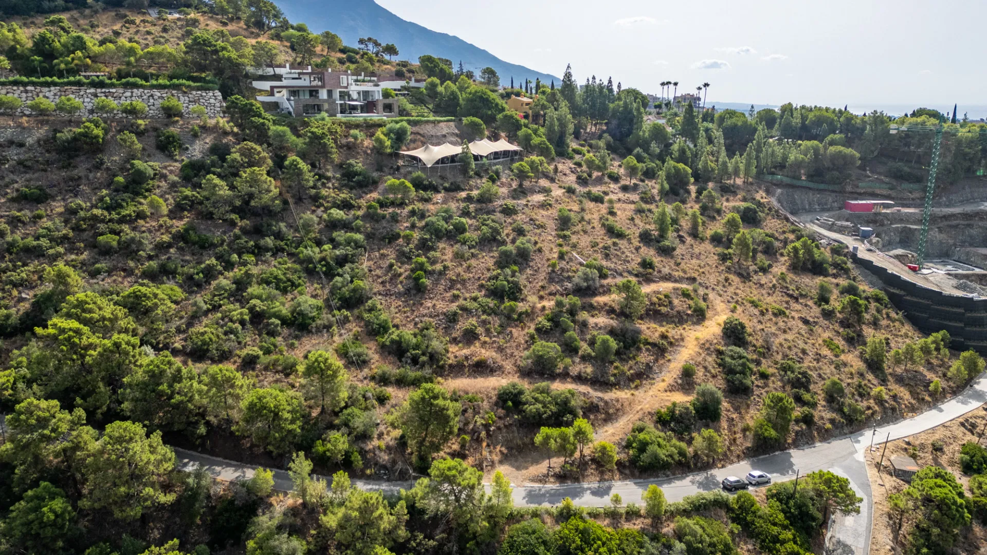 El Madroñal plot for sale