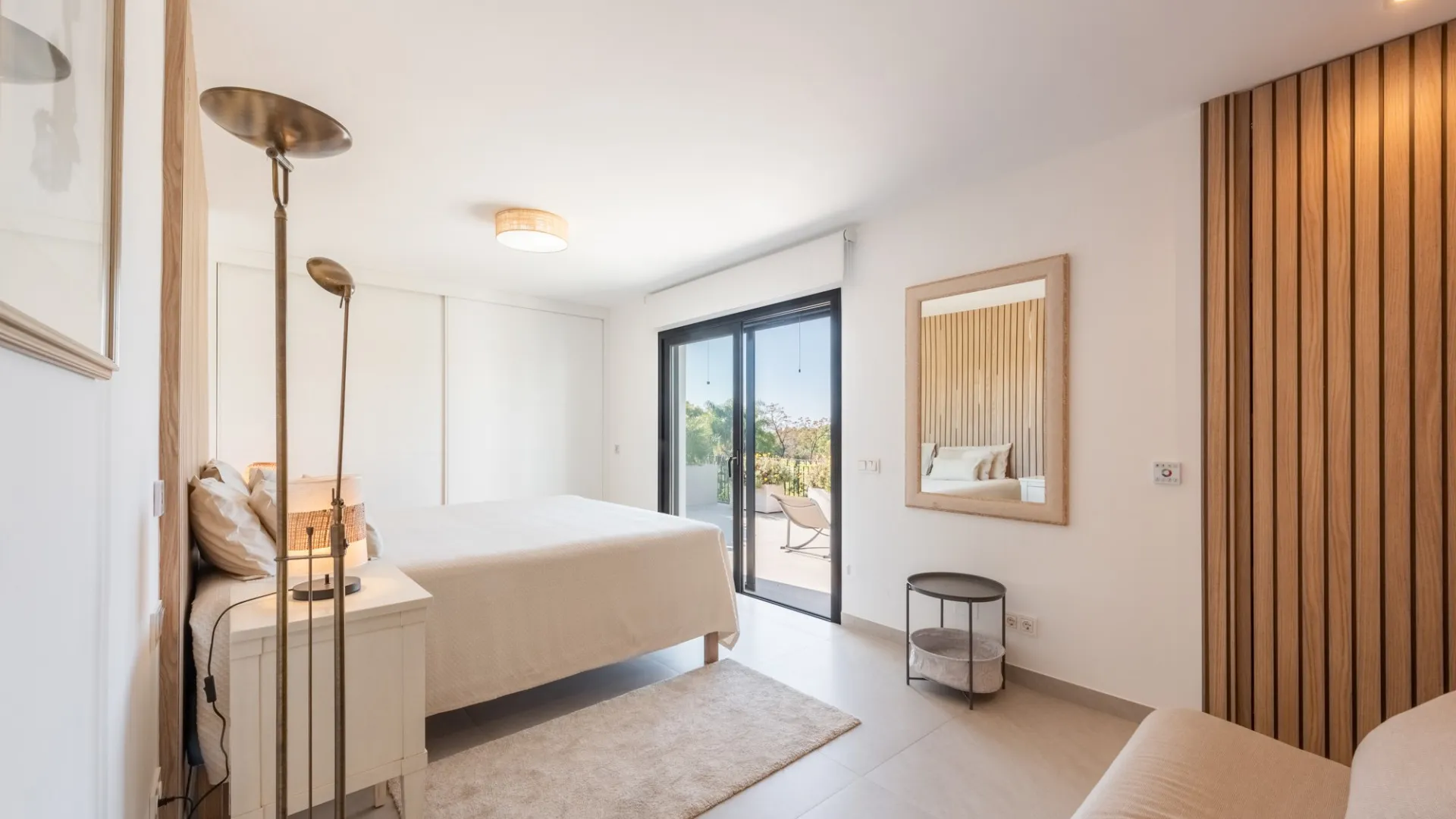 Villa for sale in Guadalmina Alta