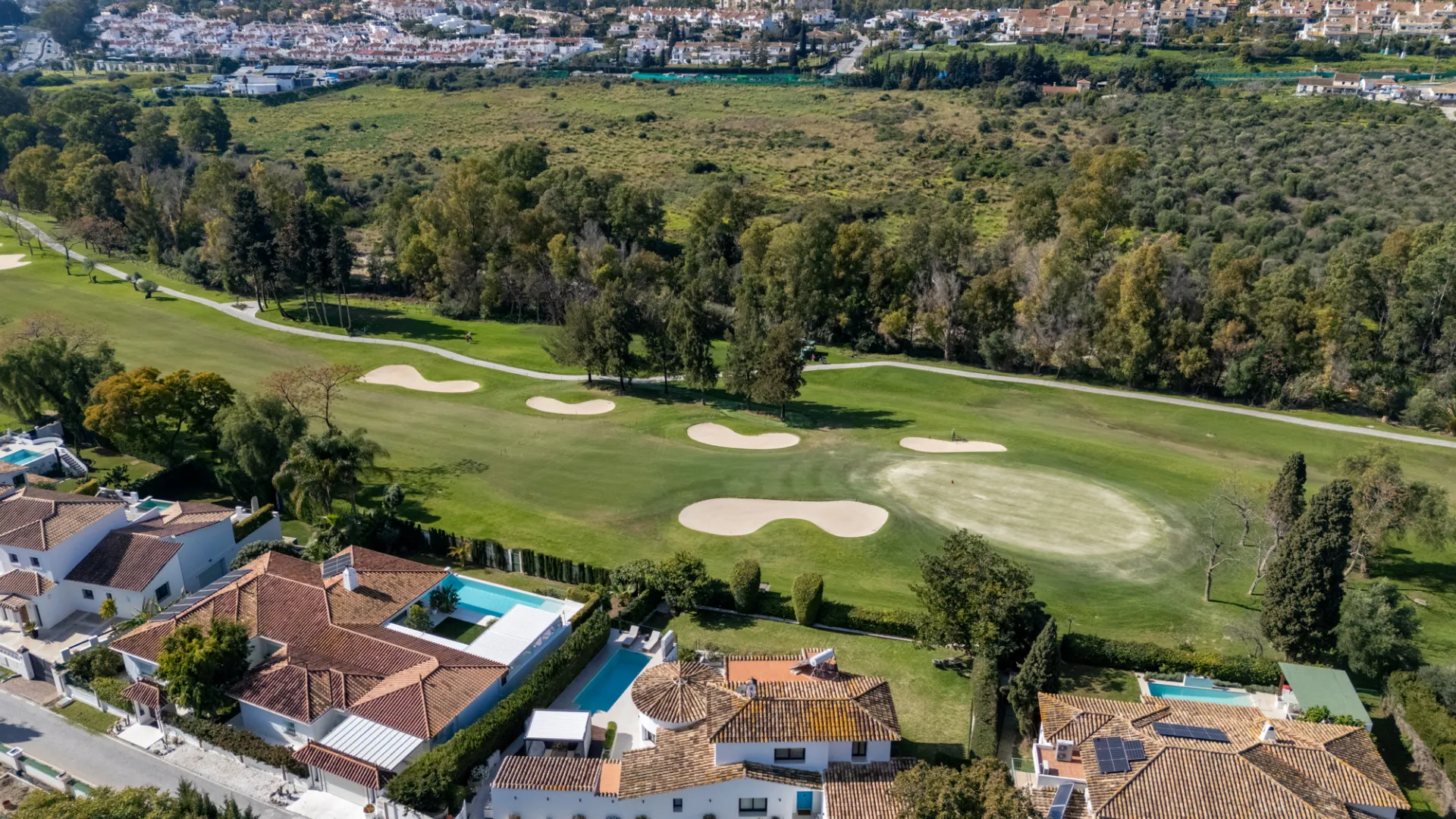 Villa for sale in Guadalmina Alta