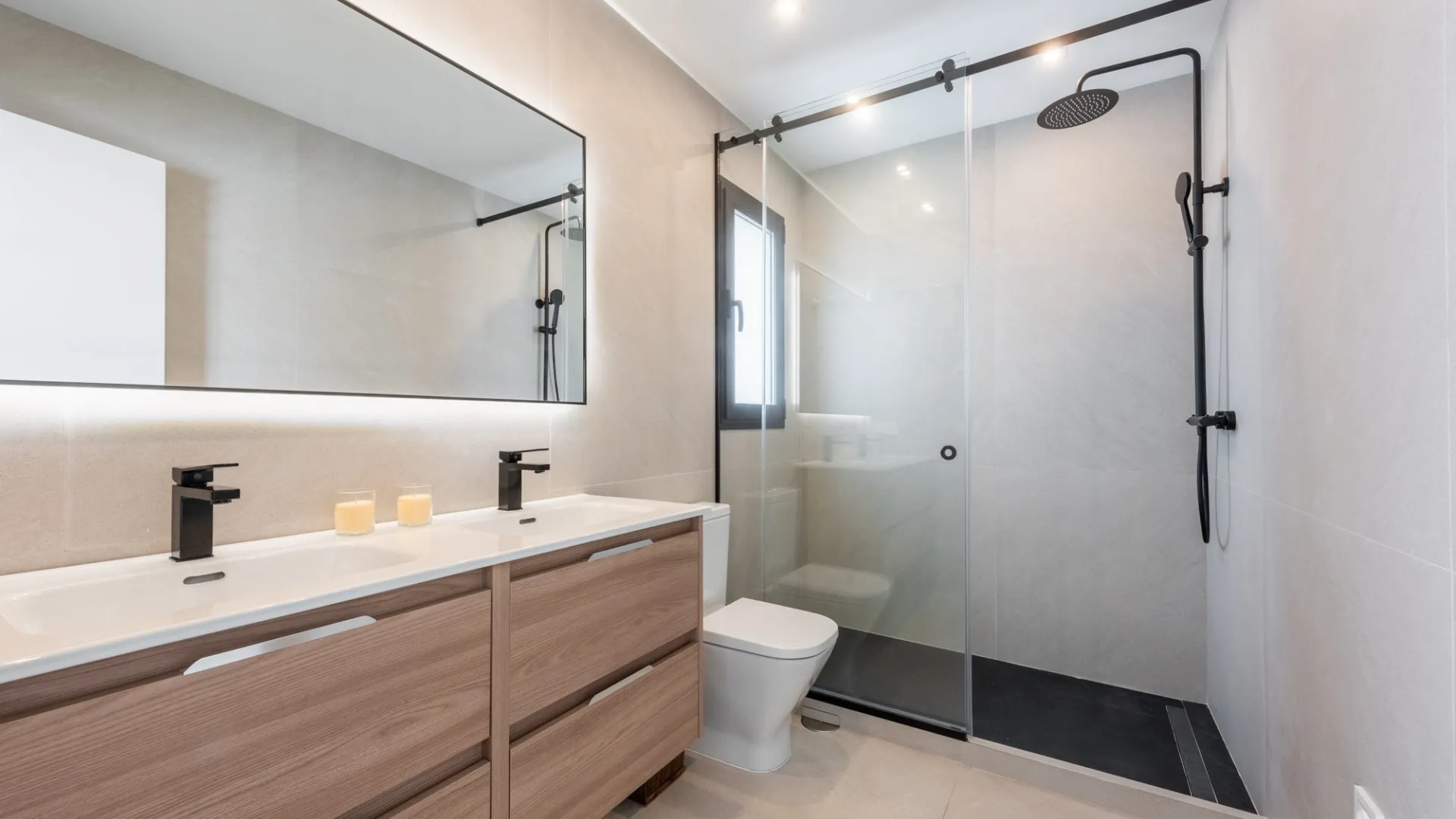 Villa for sale in Guadalmina Alta