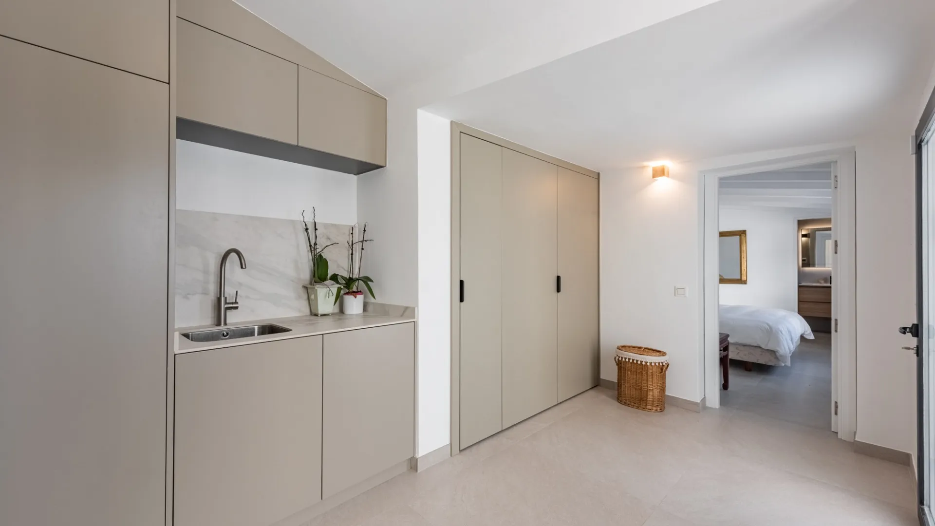 Villa for sale in Guadalmina Alta