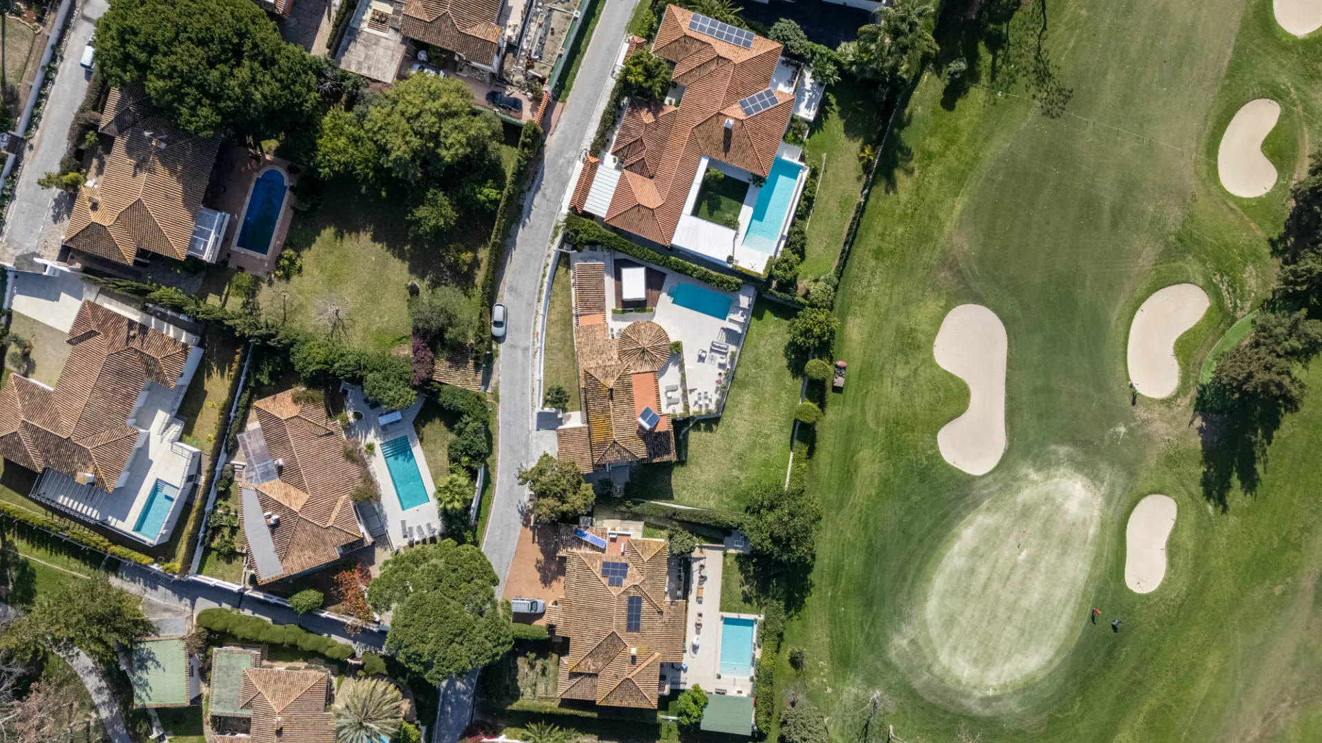 Villa for sale in Guadalmina Alta