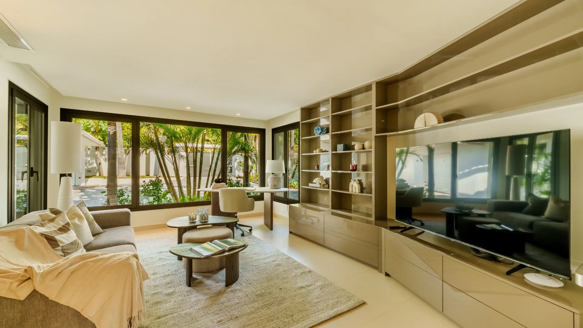 Comprar villa en La Cerquilla de 5 dormitorios