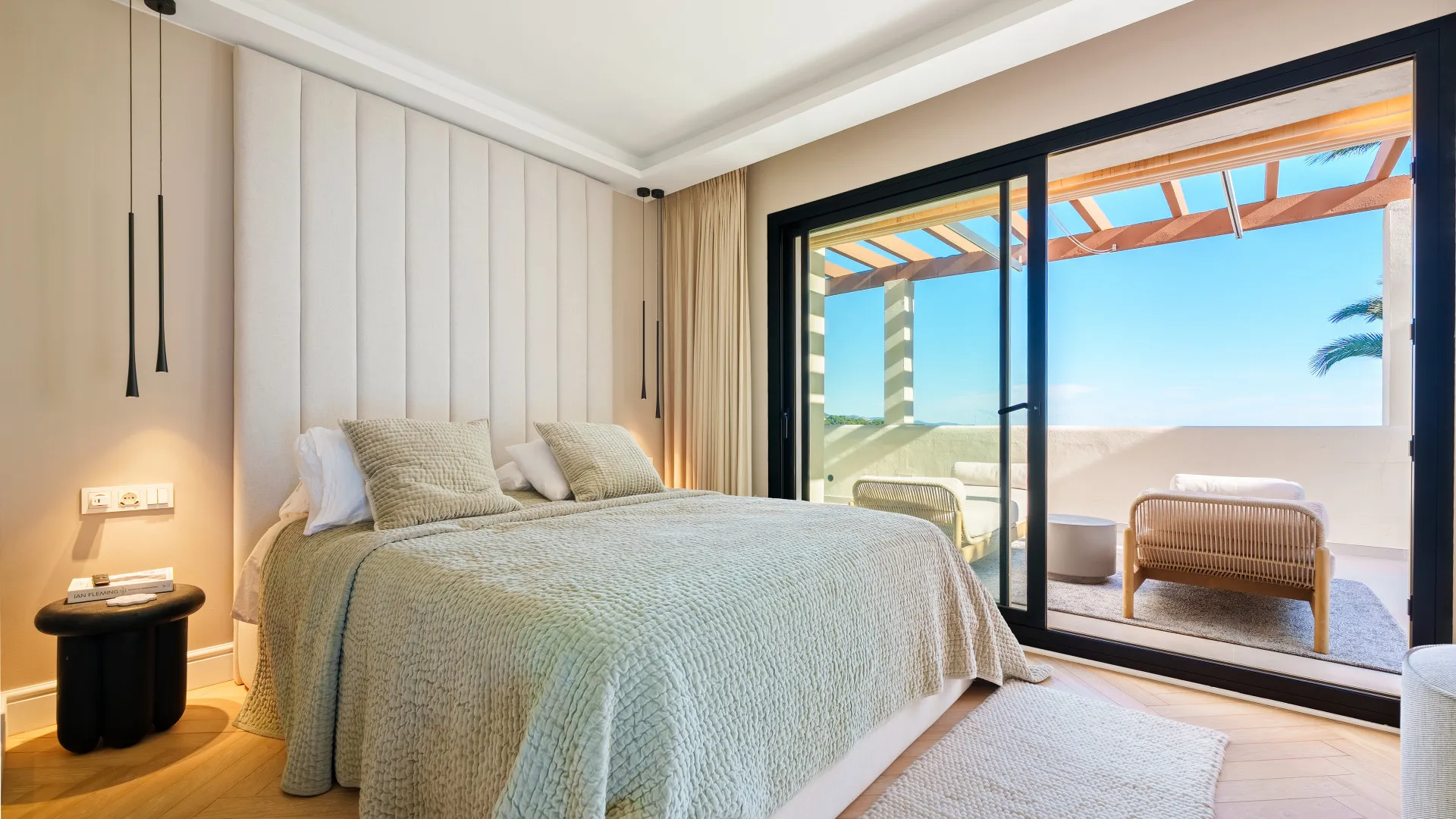 Palacetes Los Belvederes duplex penthouse for sale