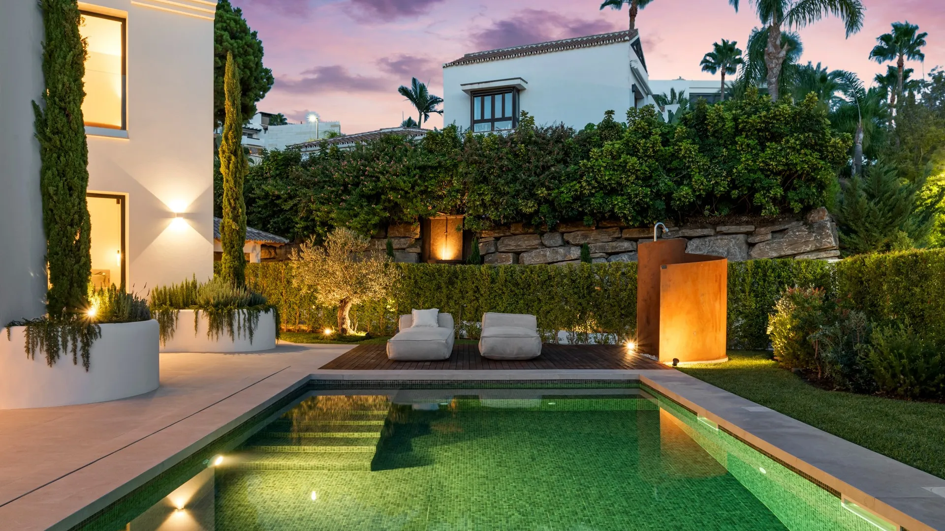 For sale La Alqueria villa with 4 bedrooms