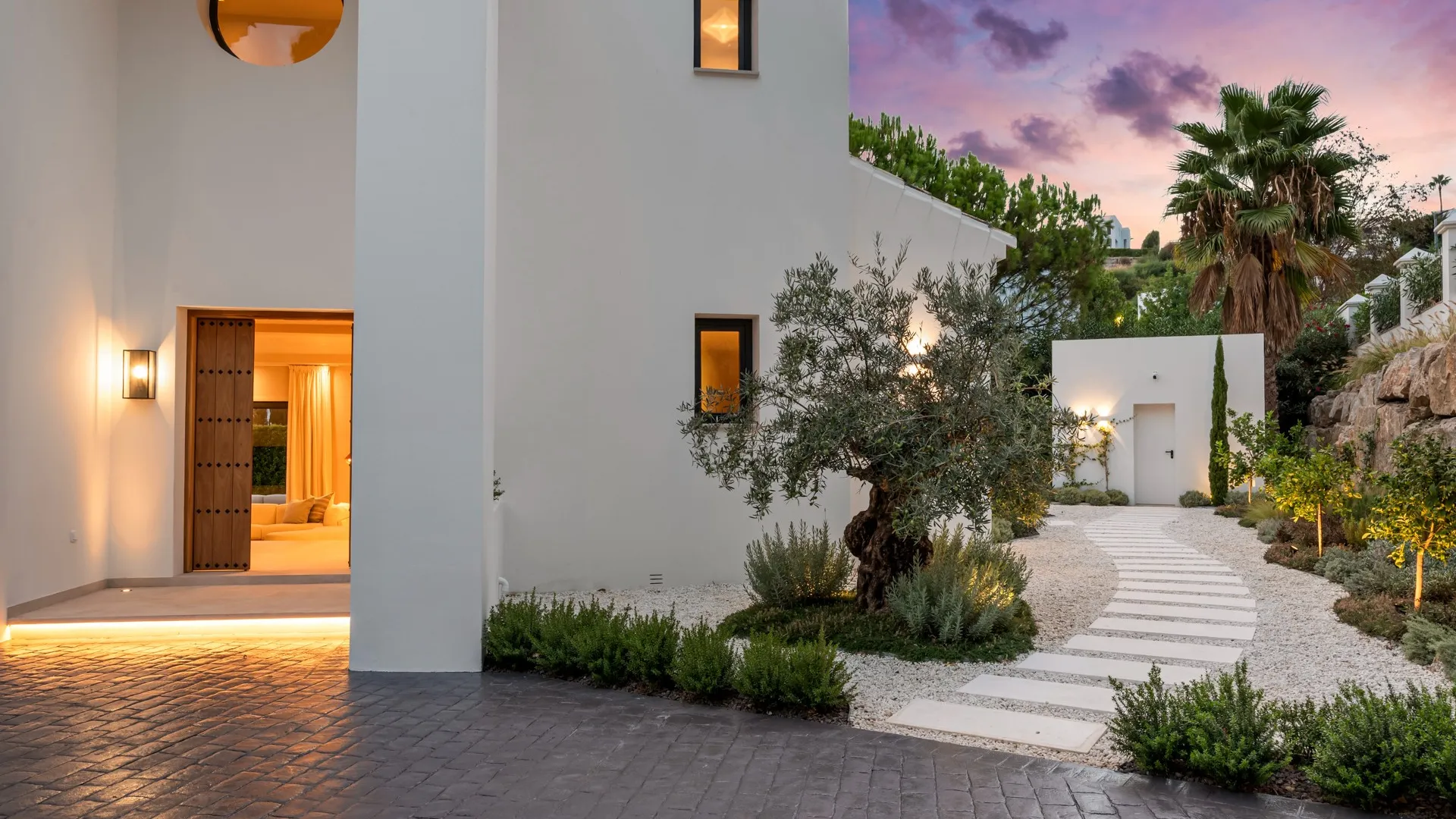 For sale La Alqueria villa with 4 bedrooms