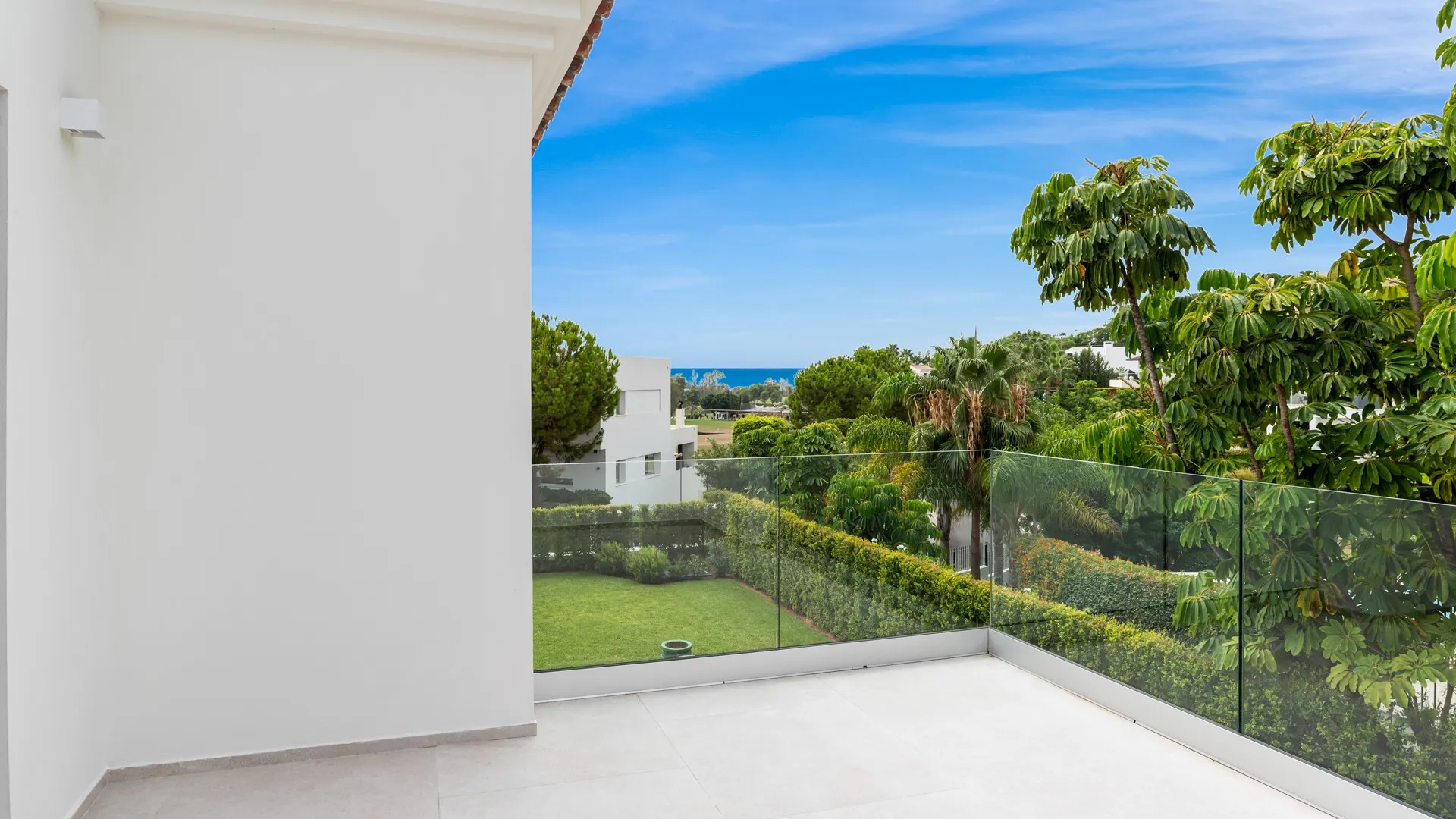 For sale La Alqueria villa with 4 bedrooms