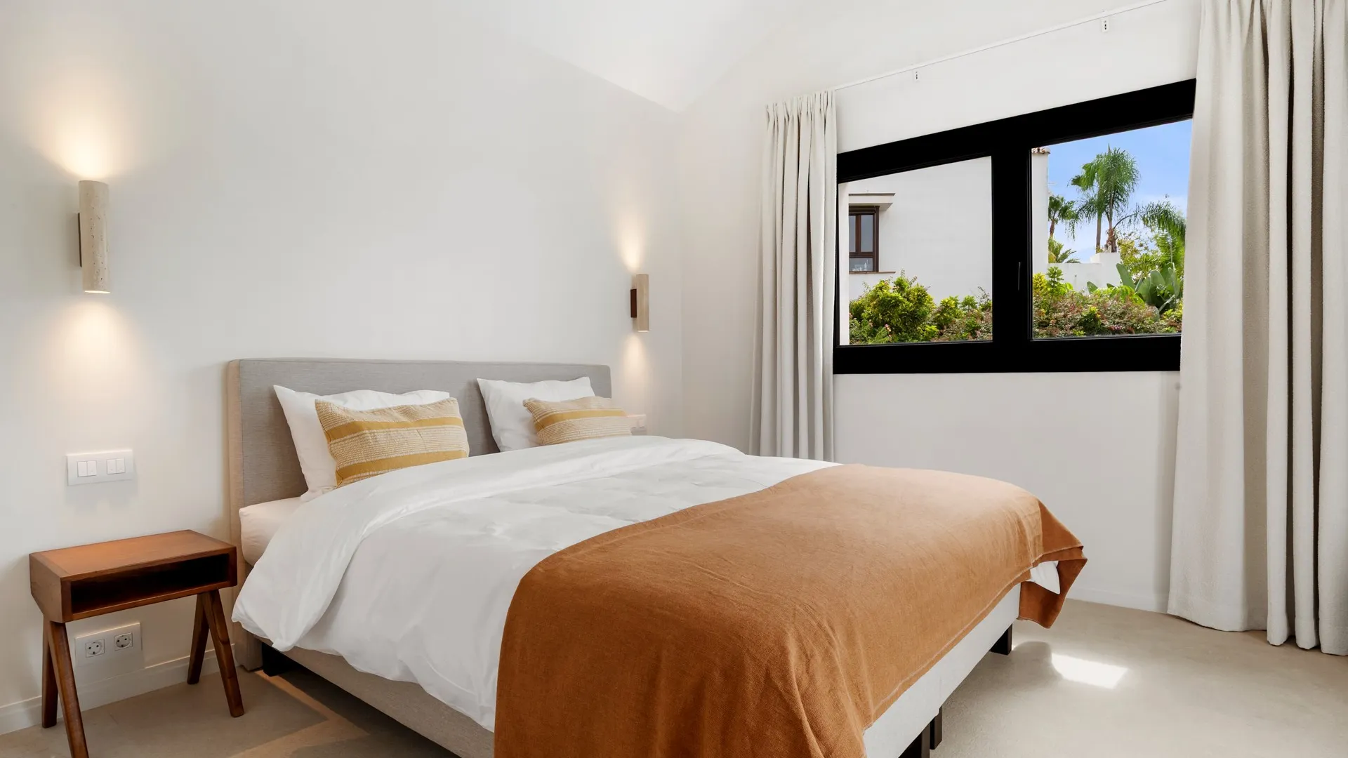 For sale La Alqueria villa with 4 bedrooms