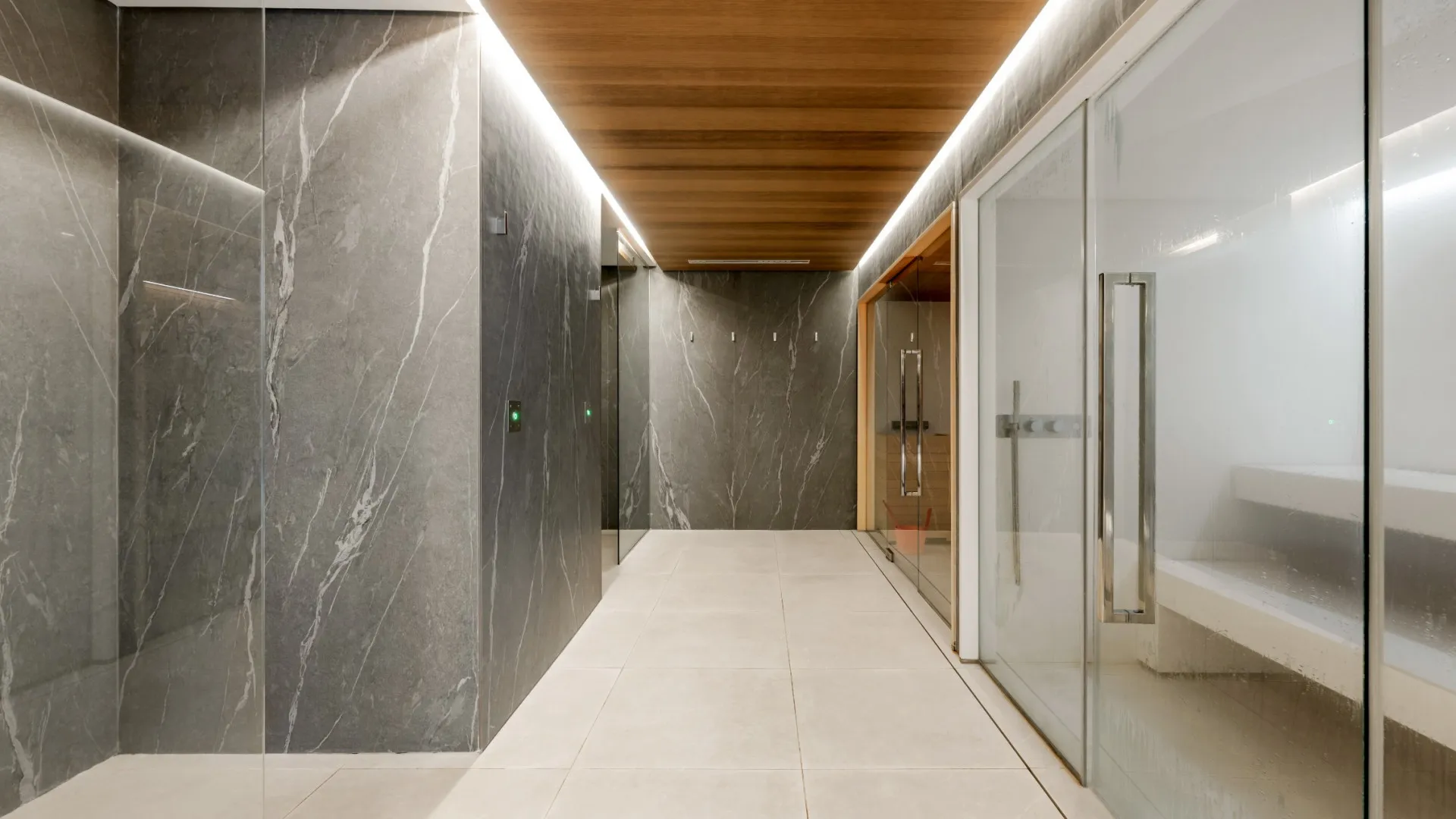 For sale apartment with 2 bedrooms in Malaga