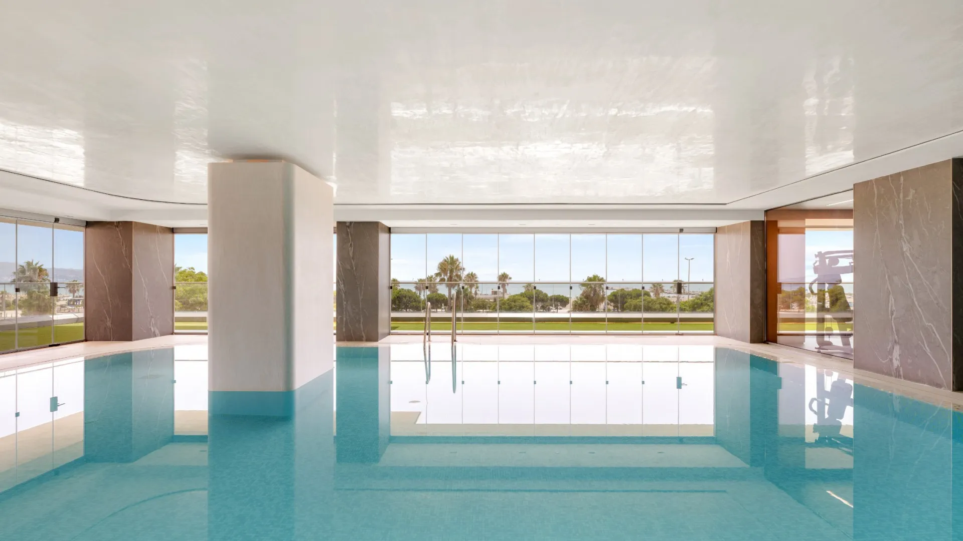 For sale apartment with 2 bedrooms in Malaga