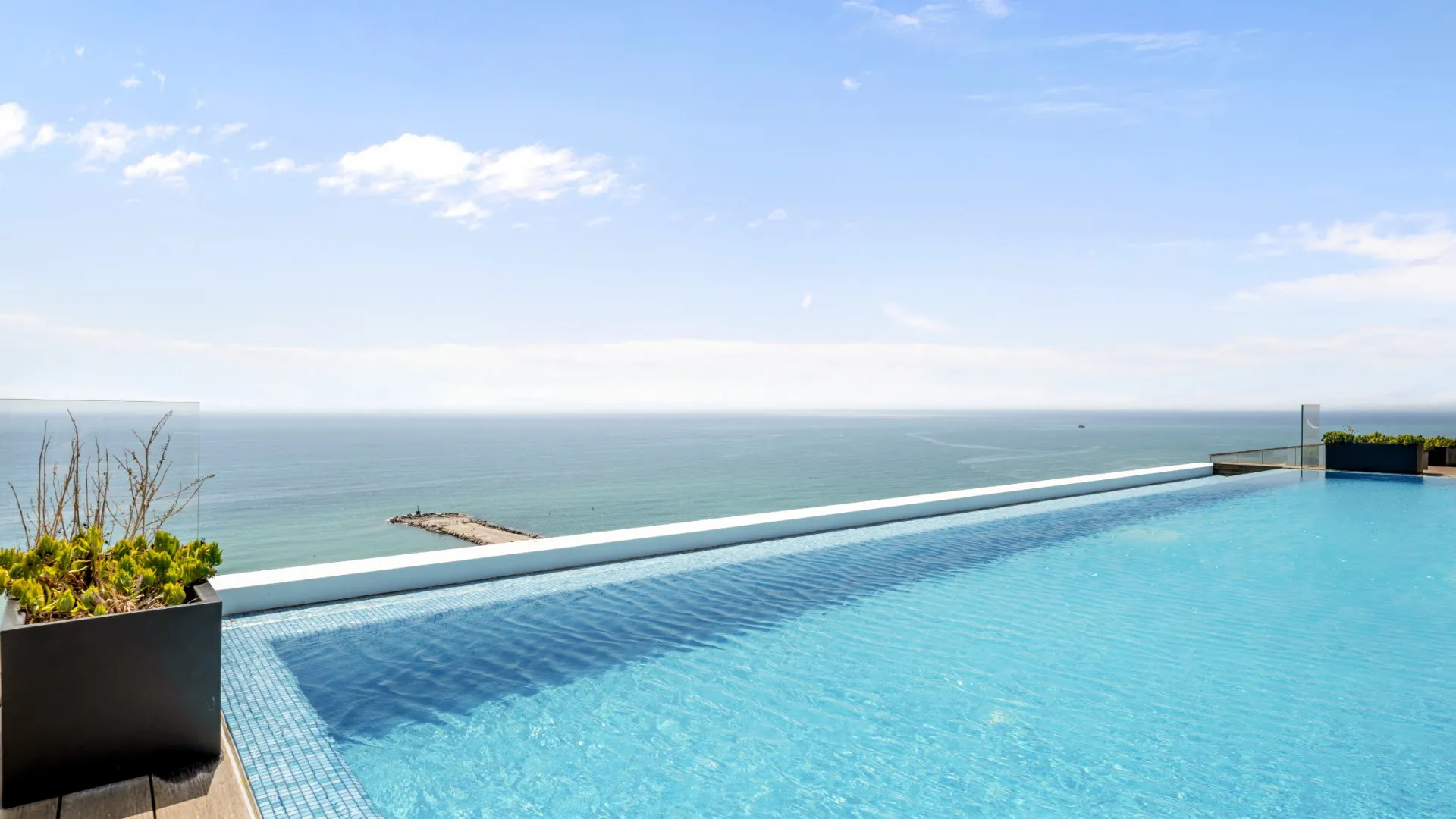 For sale apartment with 2 bedrooms in Malaga