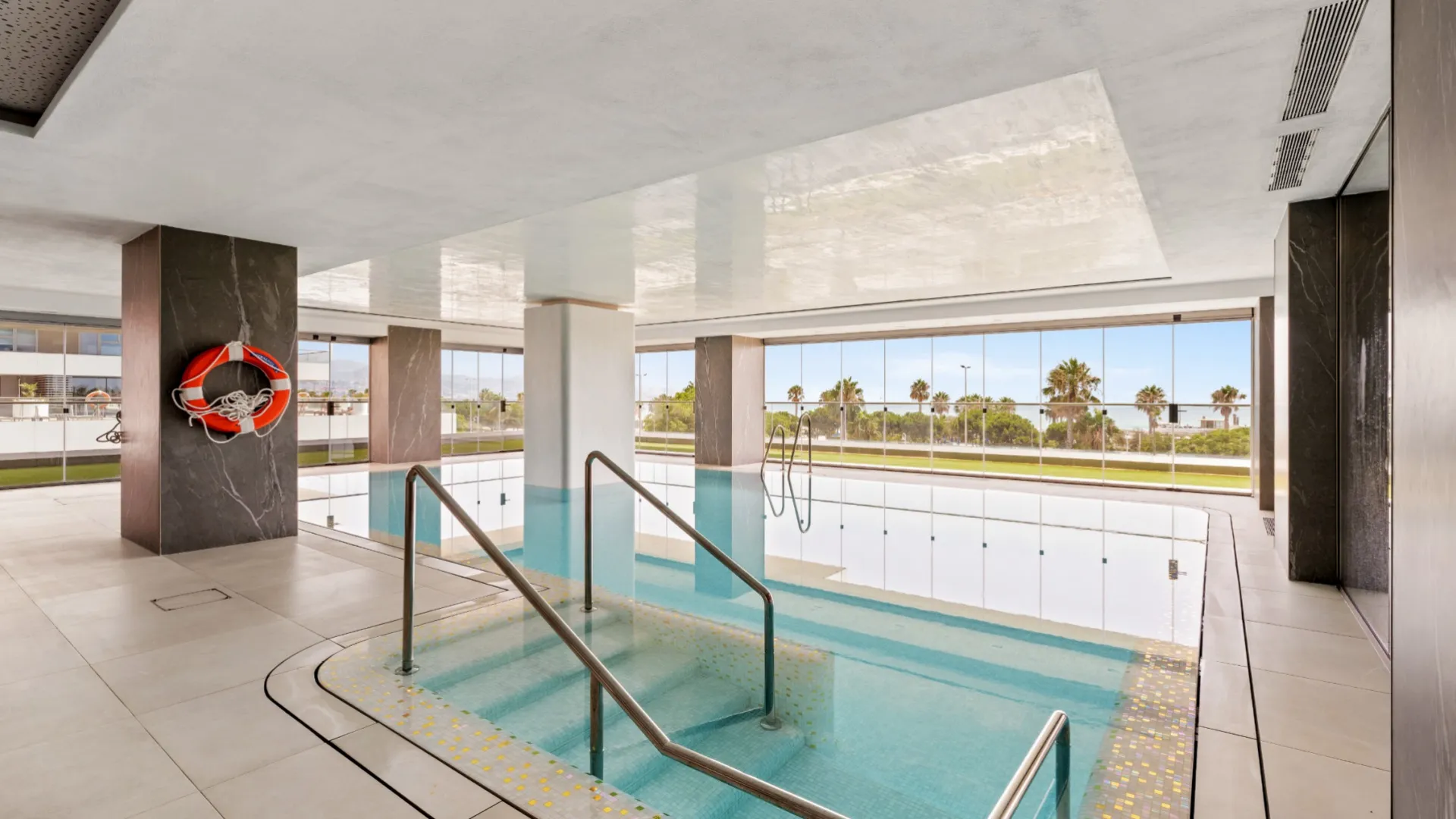 For sale apartment with 2 bedrooms in Malaga