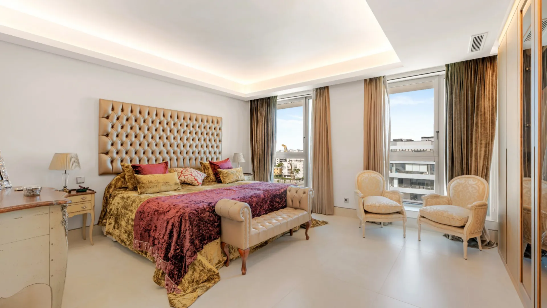 For sale apartment with 2 bedrooms in Malaga