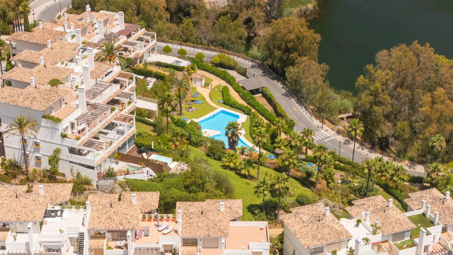 Palacetes Los Belvederes 3 bedrooms ground floor apartment for sale
